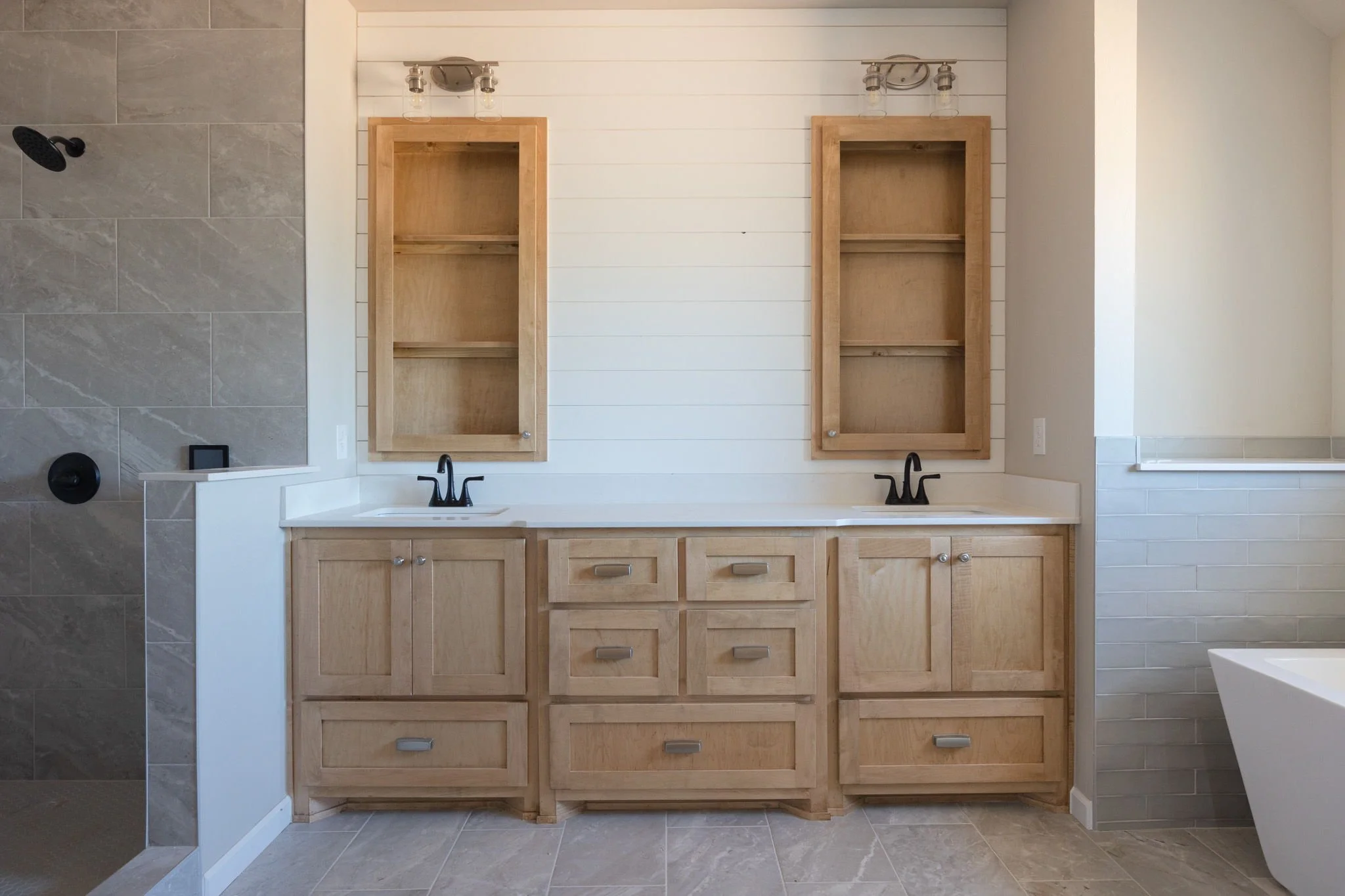 66-web-or-mls-1135 valley view ln-66.jpg