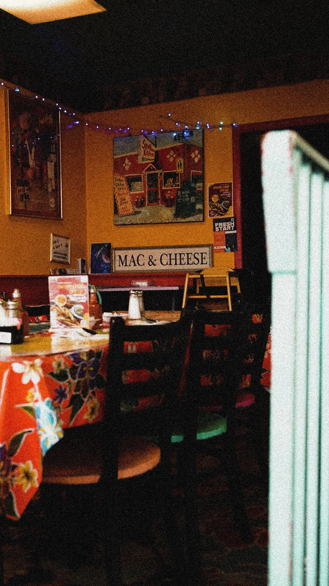 Sequence 01.00_00_05_08.Still003.jpg