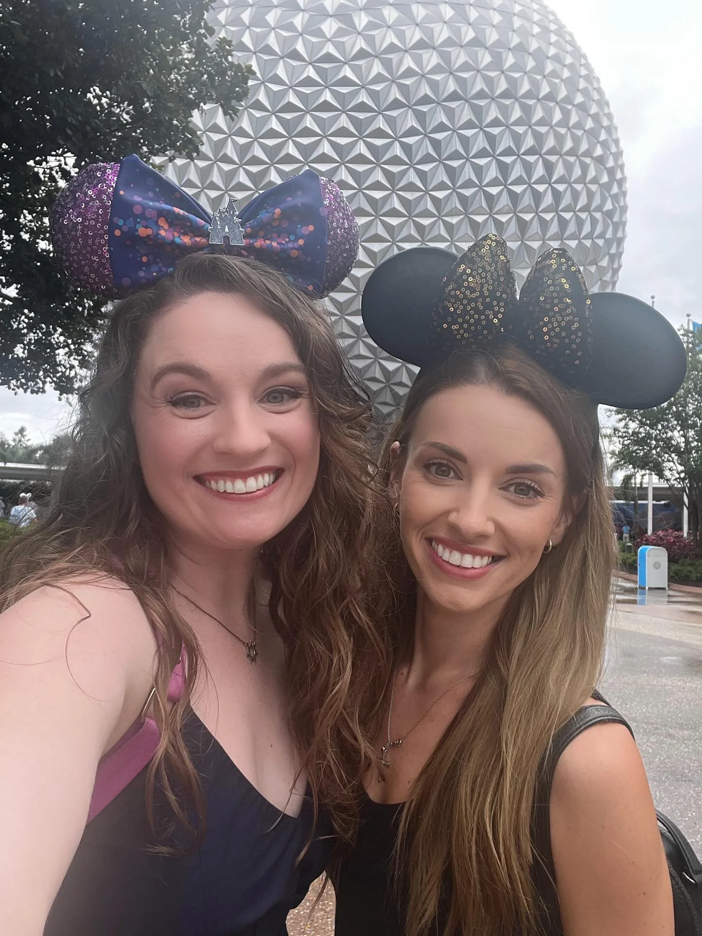 HAPPY 30th BIRTHDAY TO THE MOST MAGICAL FRIEND!! For those not lucky enough to know @jennball_ she&rsquo;s the best friend you could ask for. Her kindness, humor, strength, and loyalty are just the tip of the iceberg. She makes hard things look effor