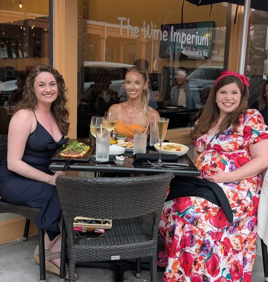 (Friends that are) Family Vacation &lsquo;26 ☀️🌊🐭🩵

Of all the roles I&rsquo;ve played, I thought nothing would top being friends with these beautiful souls. Turns out, Auntie Rachel might be my favorite one yet. 

#actor #nycactor #vacation #disn