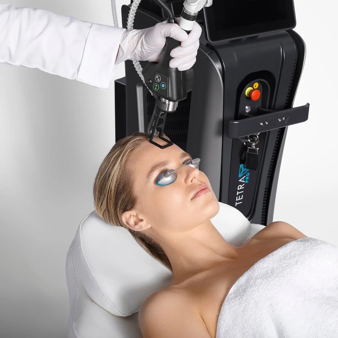 Woman getting Coolpeel laser