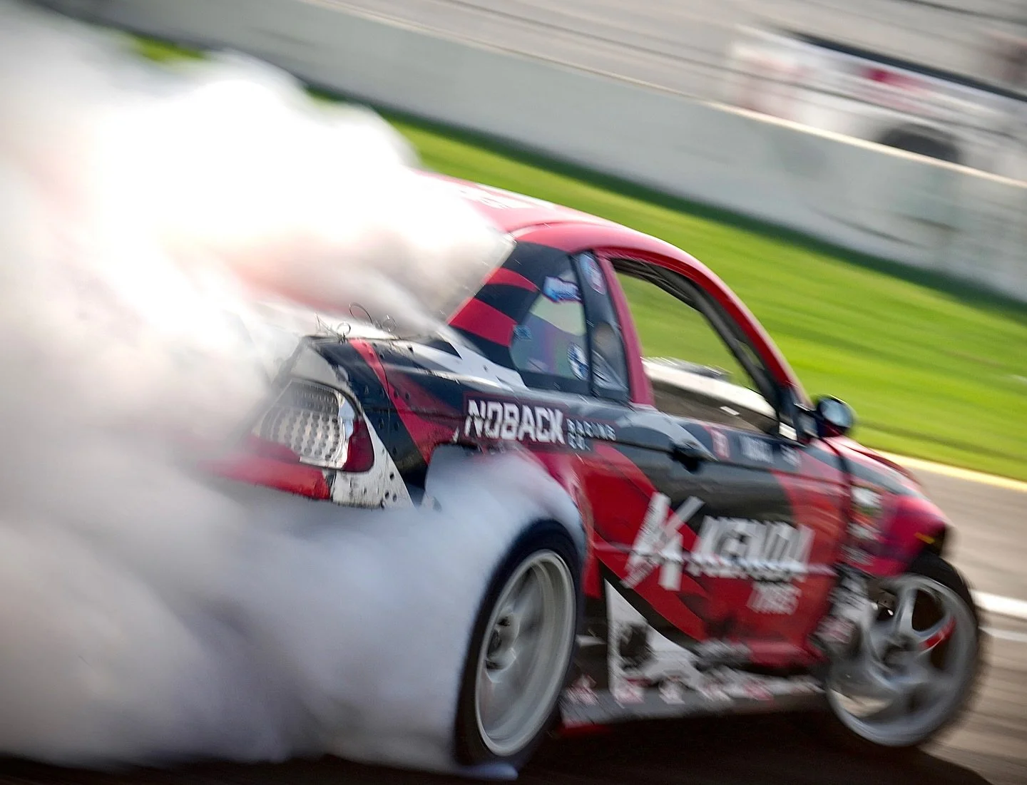It&rsquo;s race day 😤 #FDIRW
_______________________________________
@kendatire 
@kendamotorsports 
@ompracing 
@bigduckclub
@advancedclutch
@antigravitybatteries 
@designenginc
@simagicofficial 
@extremesimracingusa
@_wisefab_ 
@4thgearperformance 