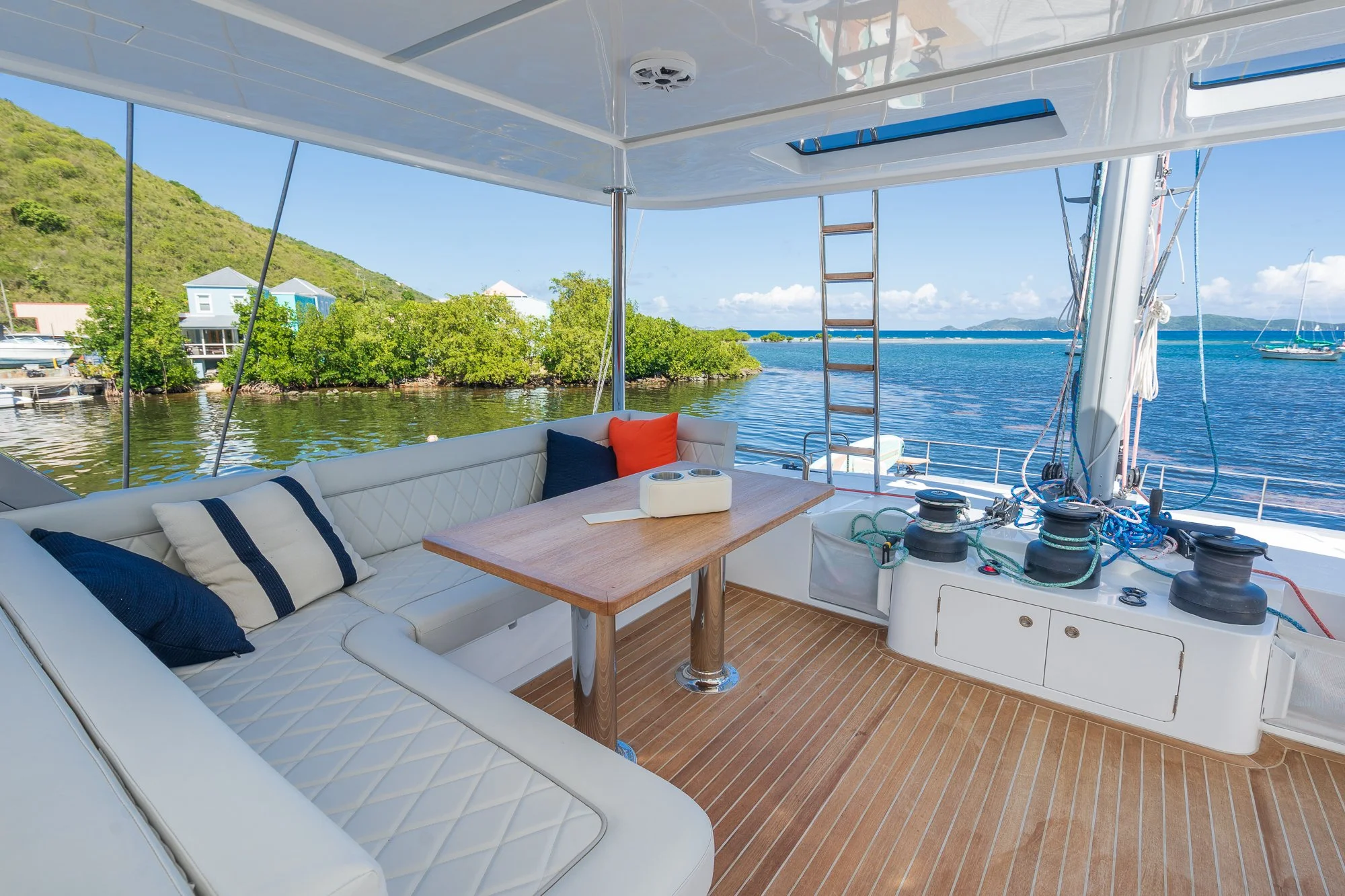 Rum Runner_Interiors and Exteriors_Lo Res_013.jpg