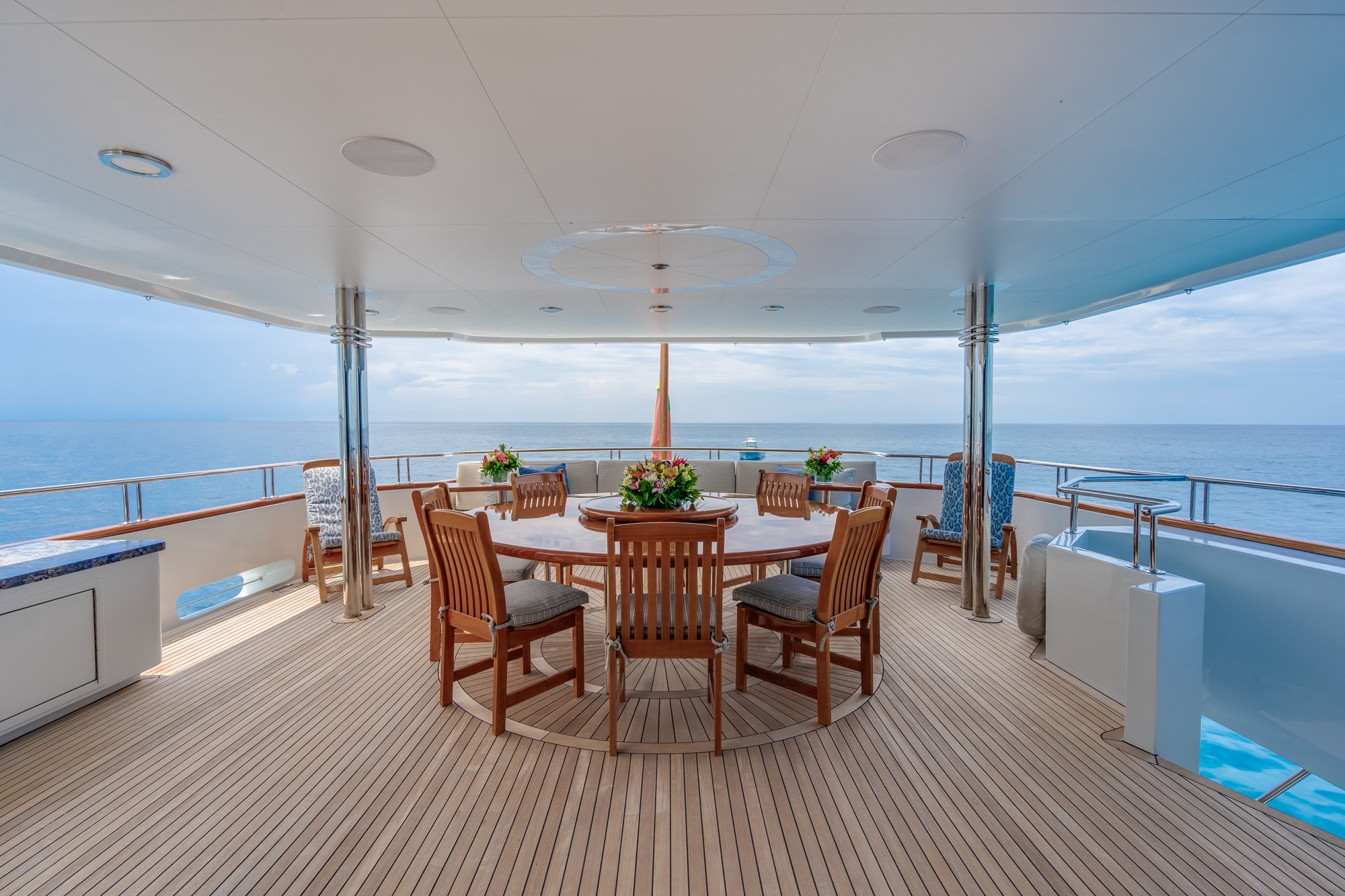 Yacht Miss Stephanie_New Edit_Int and Ext_Low Res_011.jpg