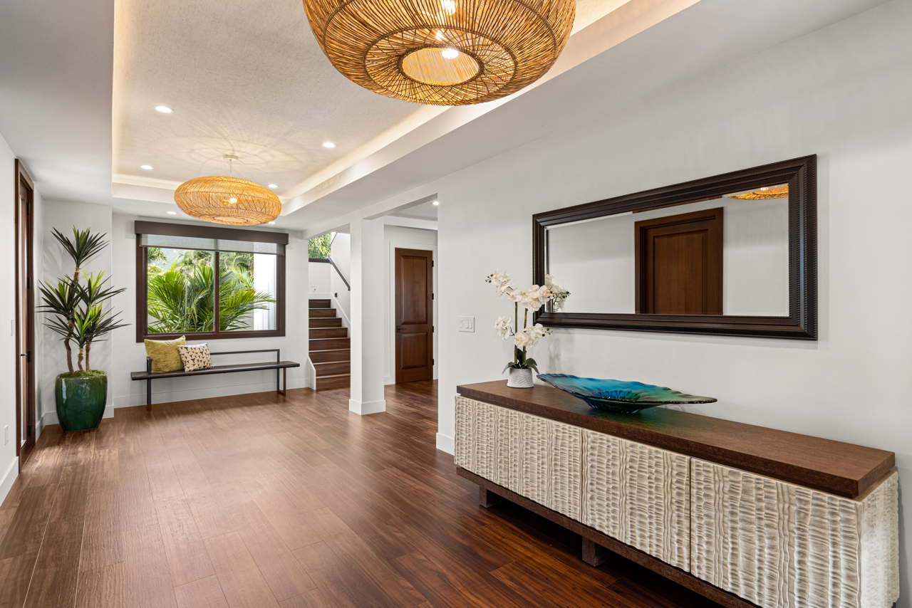 Foyer1 copy Large.png