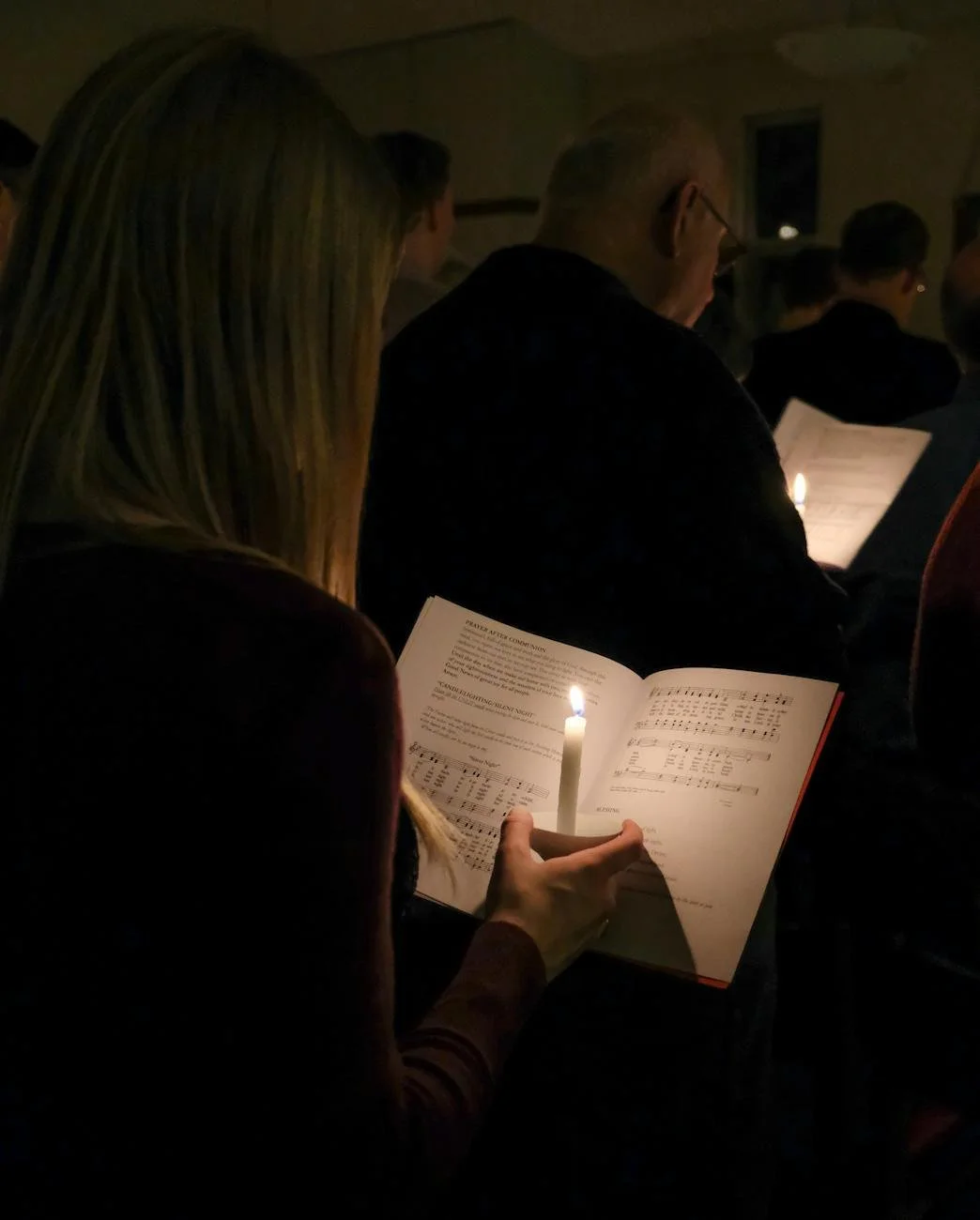 Lighting the 4th Candle of Advent