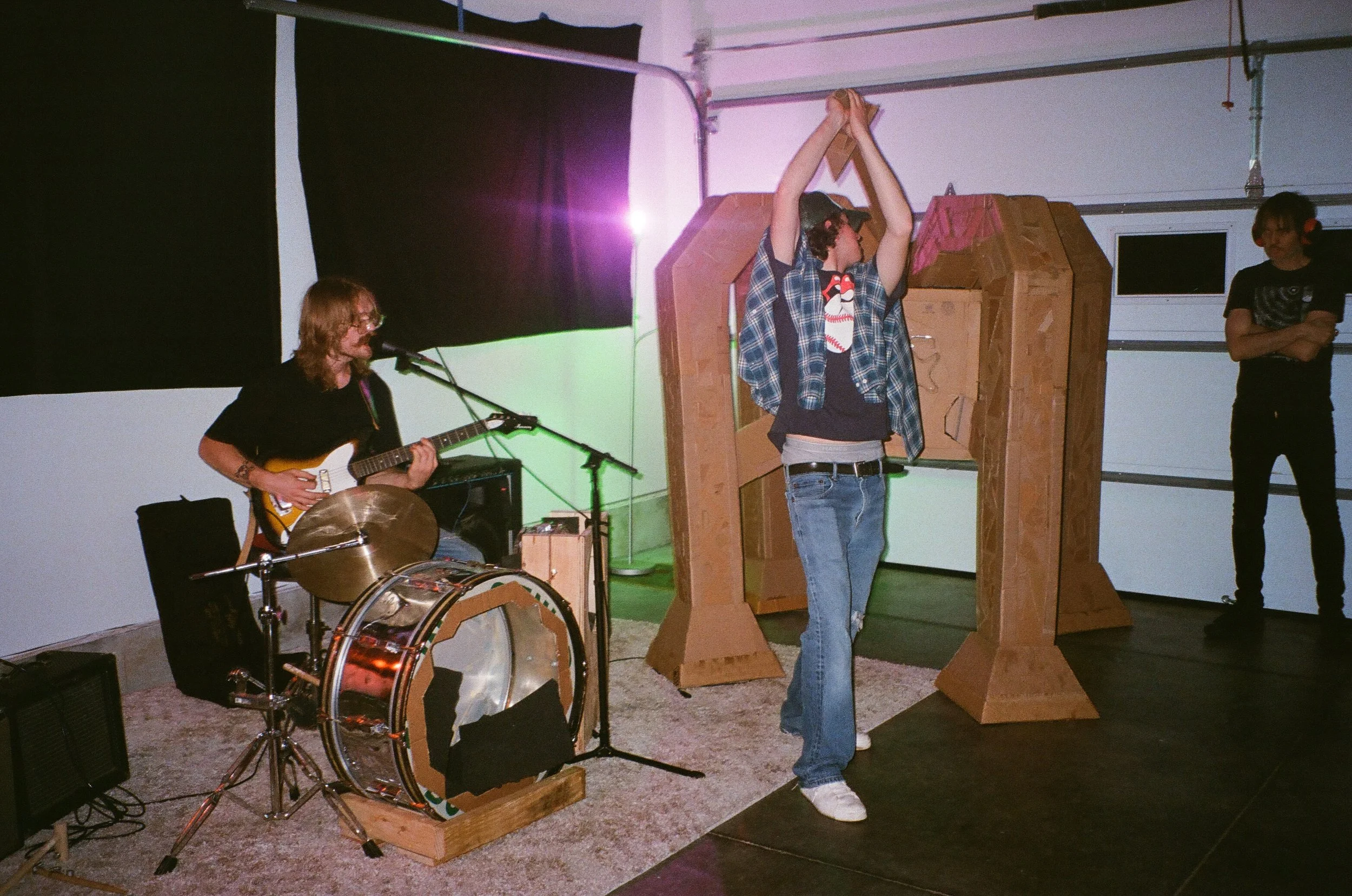 Sooflay @ Pastor's: 04/19/25