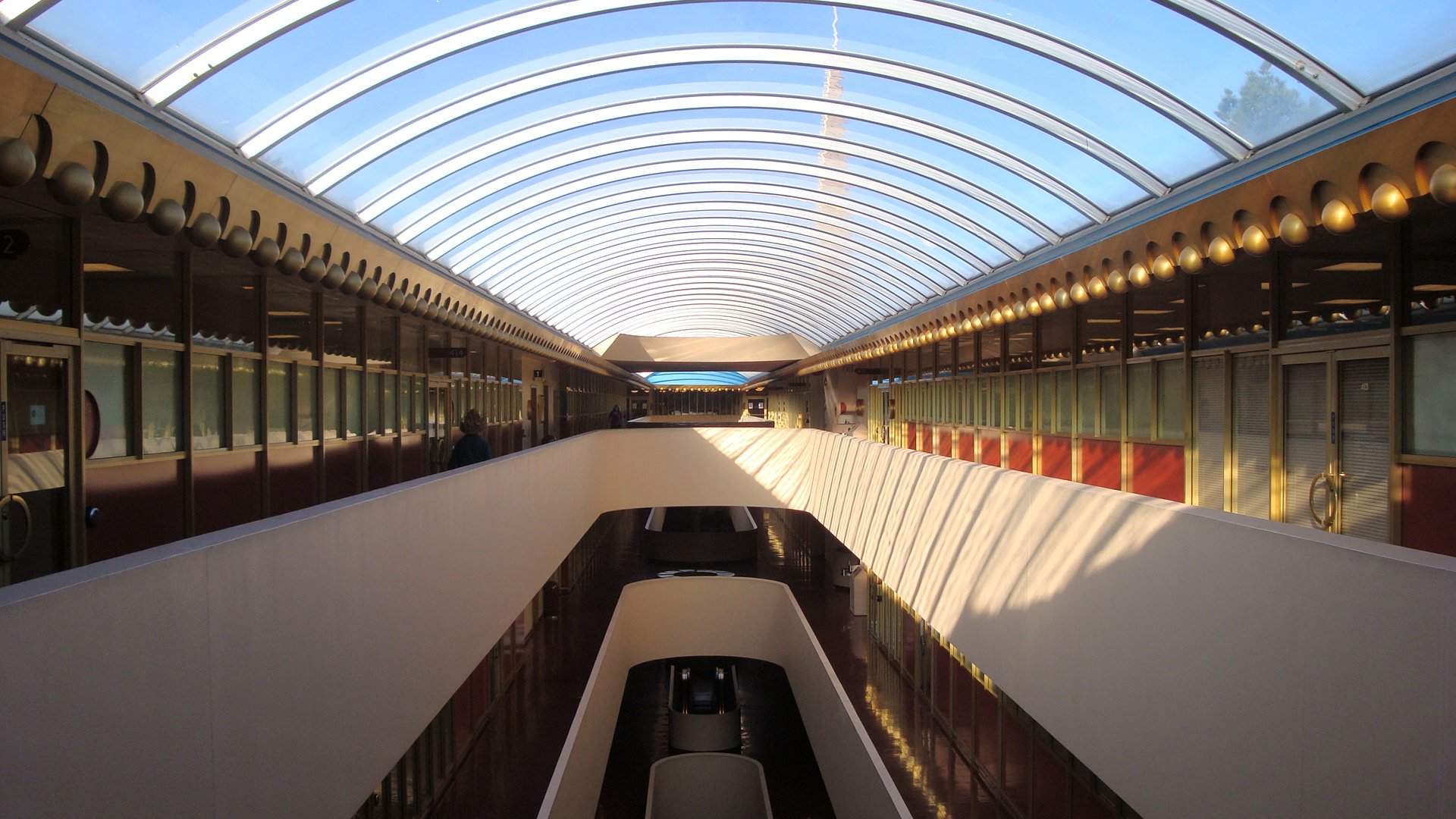 Marin County Civic Center Interior, designed by Frank Lloyd Wright from his San Francisco field office.
Image Credit: fizbin (public domain)