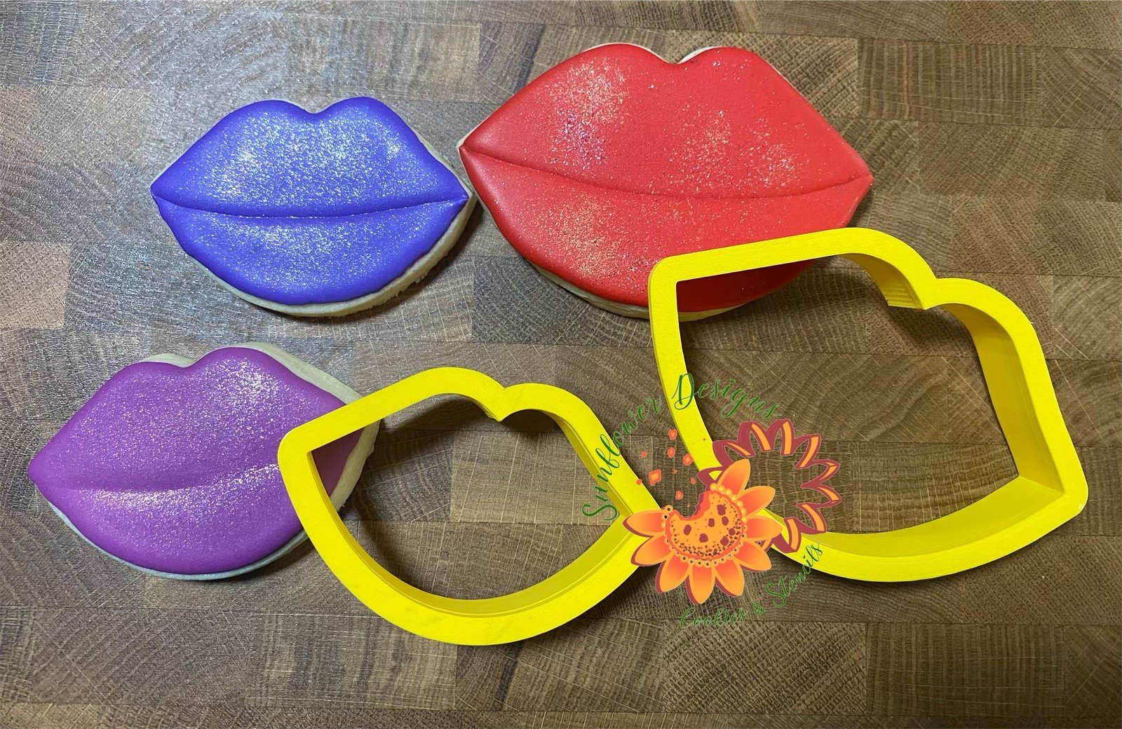 Kisses "Lips" Cookie Cutter
