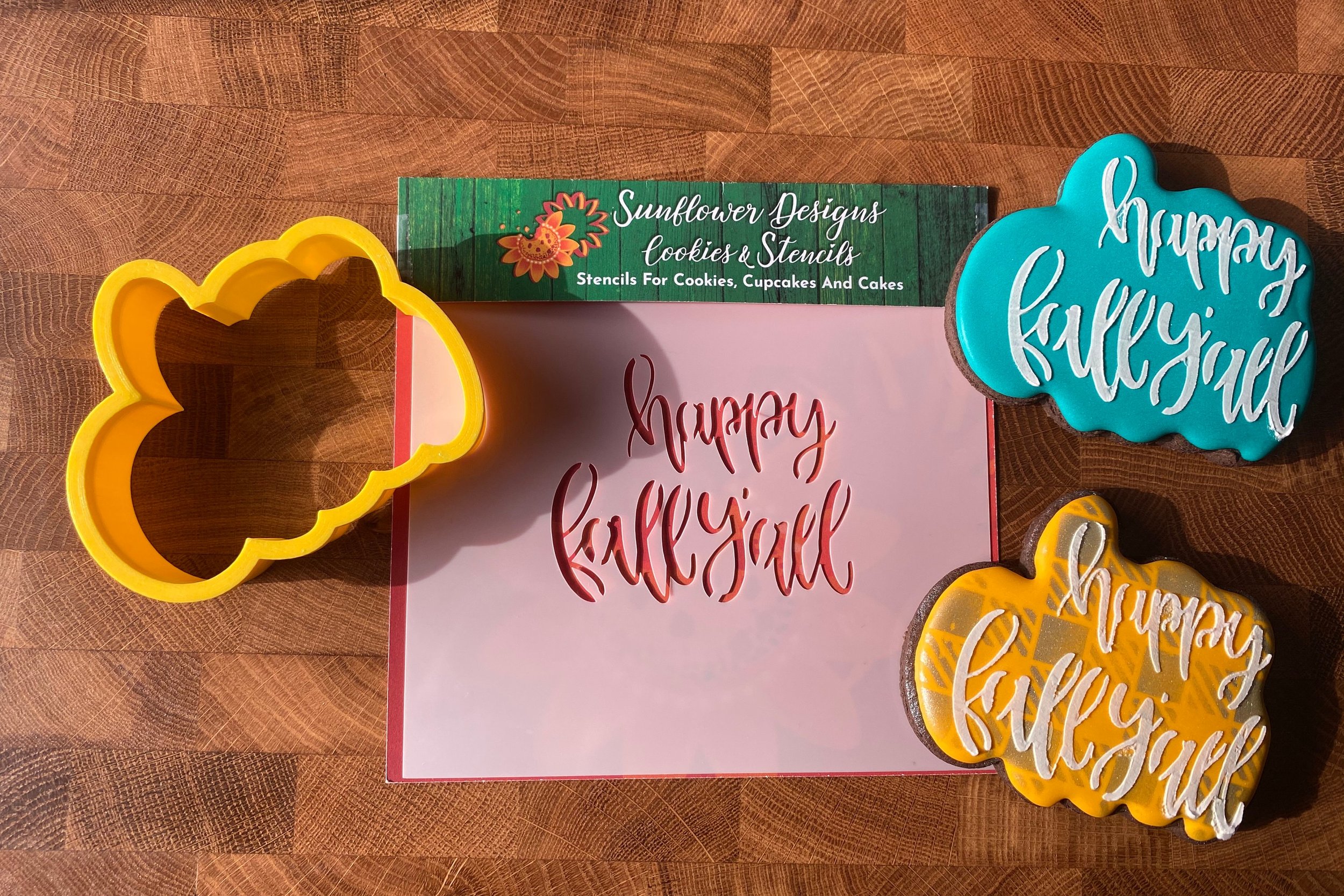 happy fall y'all Cookie Cutter & Stencil Set