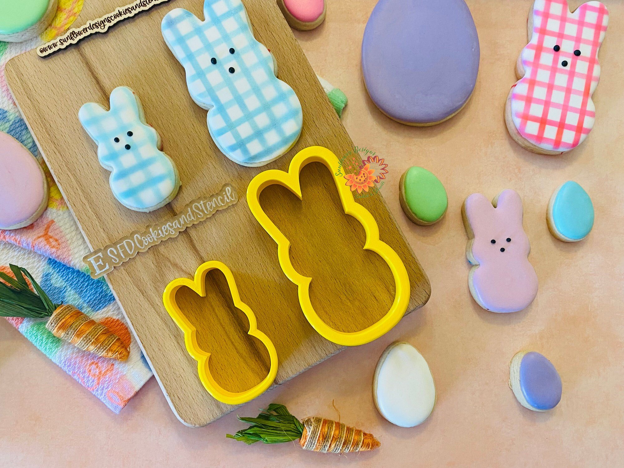 "Peep" Cookie Cutters