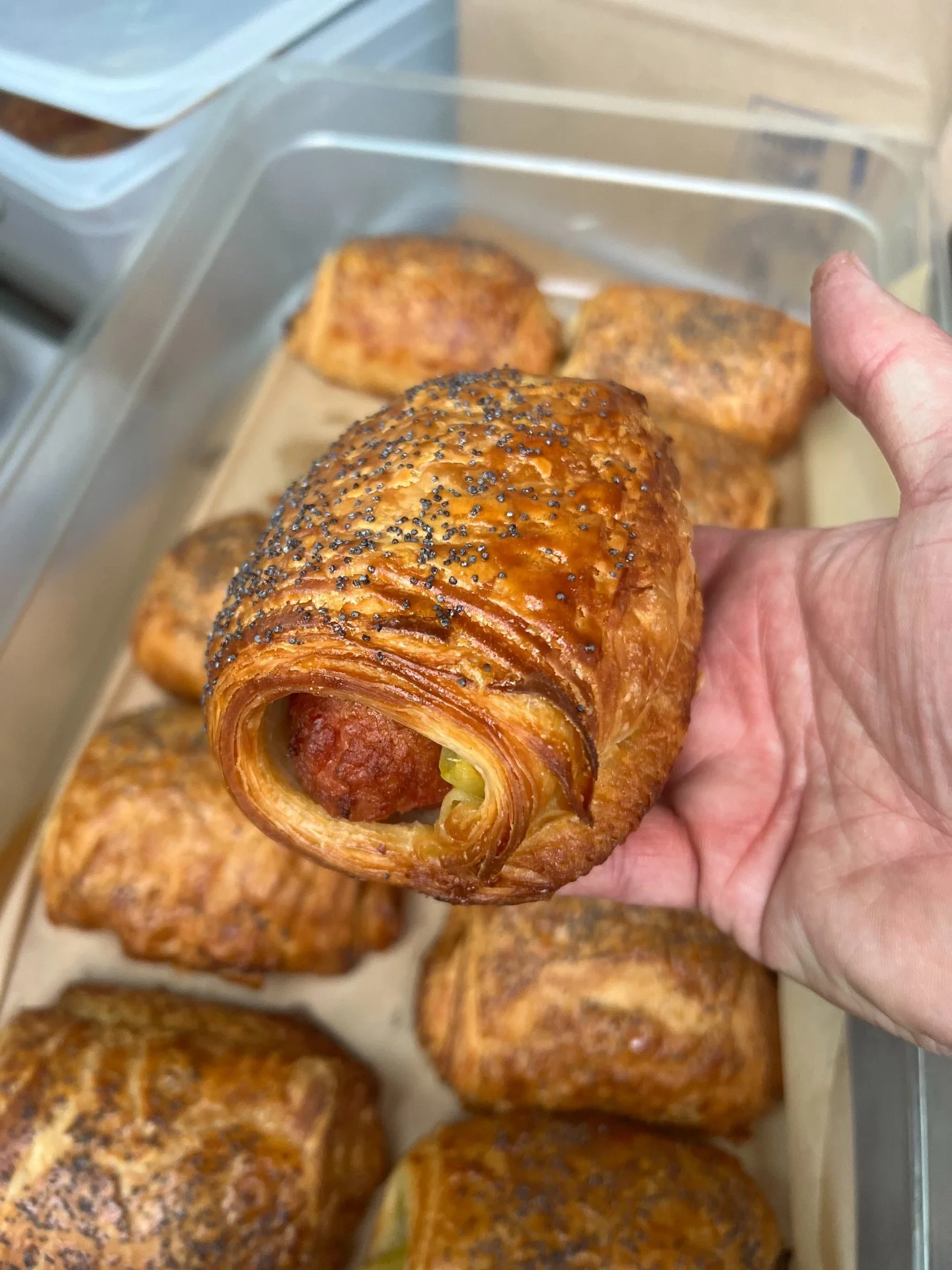 Good Morning Everyone!

Fun menu today with the superbowl this weekend. We have some game weekend food for you including the jalape&ntilde;o cheddar for the baker&rsquo;s choice. There&rsquo;s also a focaccia that&rsquo;s a fun take on wings and a &l