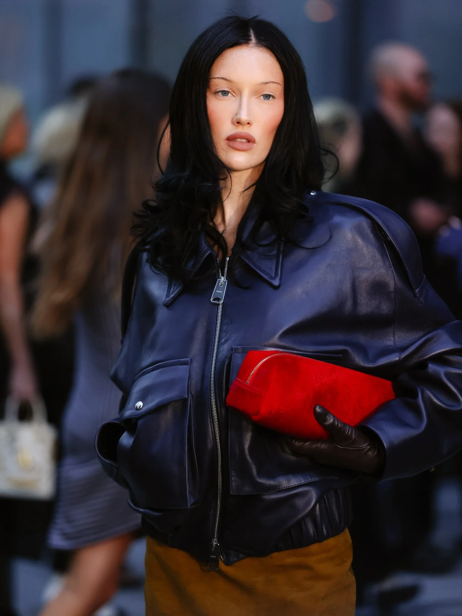 We already have our minds on NYFW this September, and today we&rsquo;re revisiting some unforgettable looks we spotted at the @khaite show last season ✨

Khaite guests always bring that perfect balance of polished and effortless&mdash;sharp tailoring