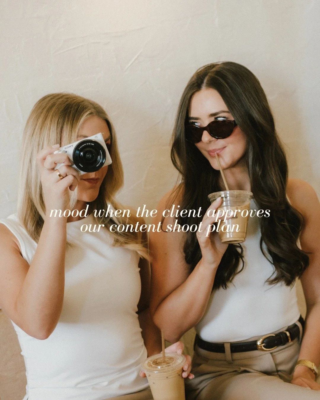 Marketing mood in January...refreshed and ready. 🤳📸☕