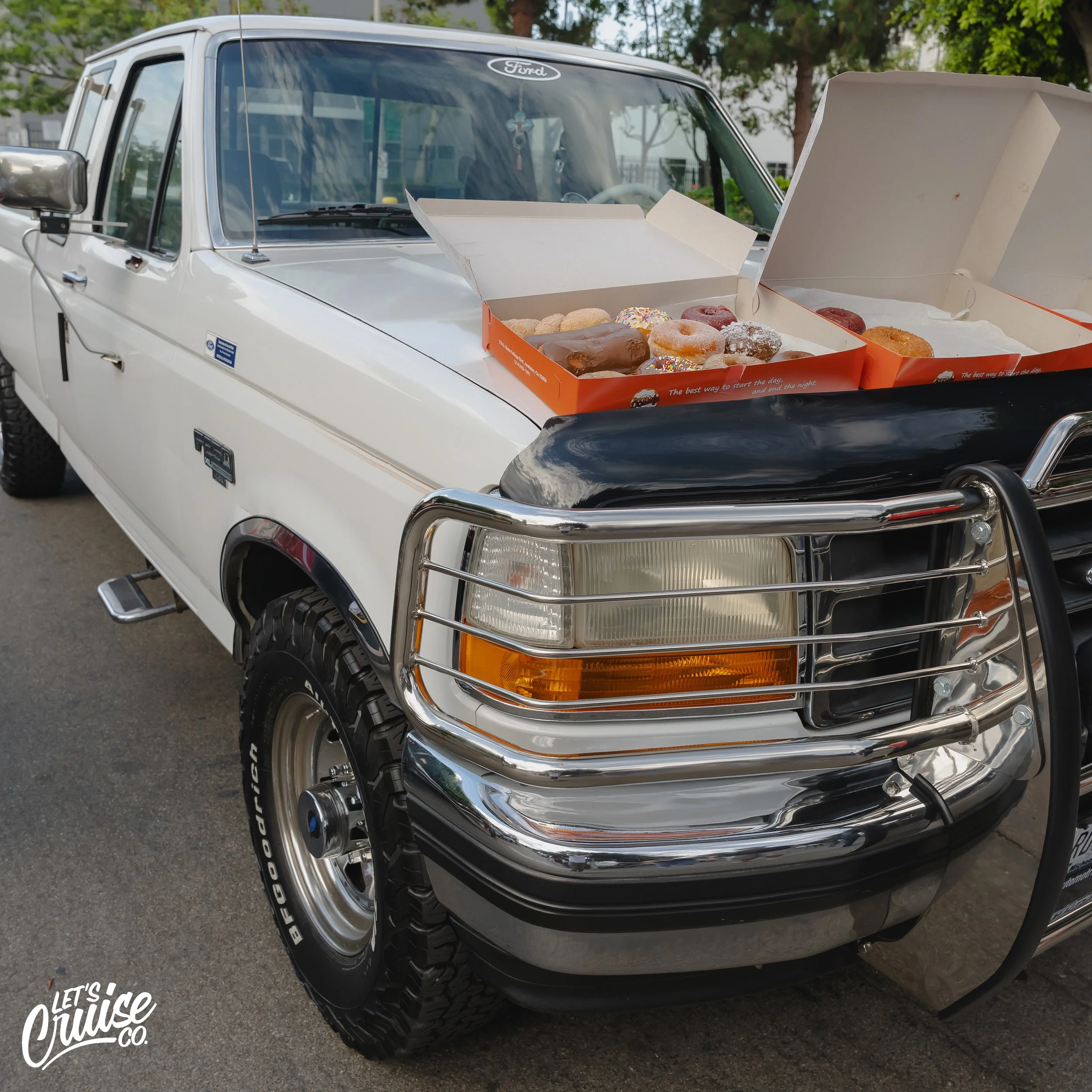 FORD CARS & COFFEE