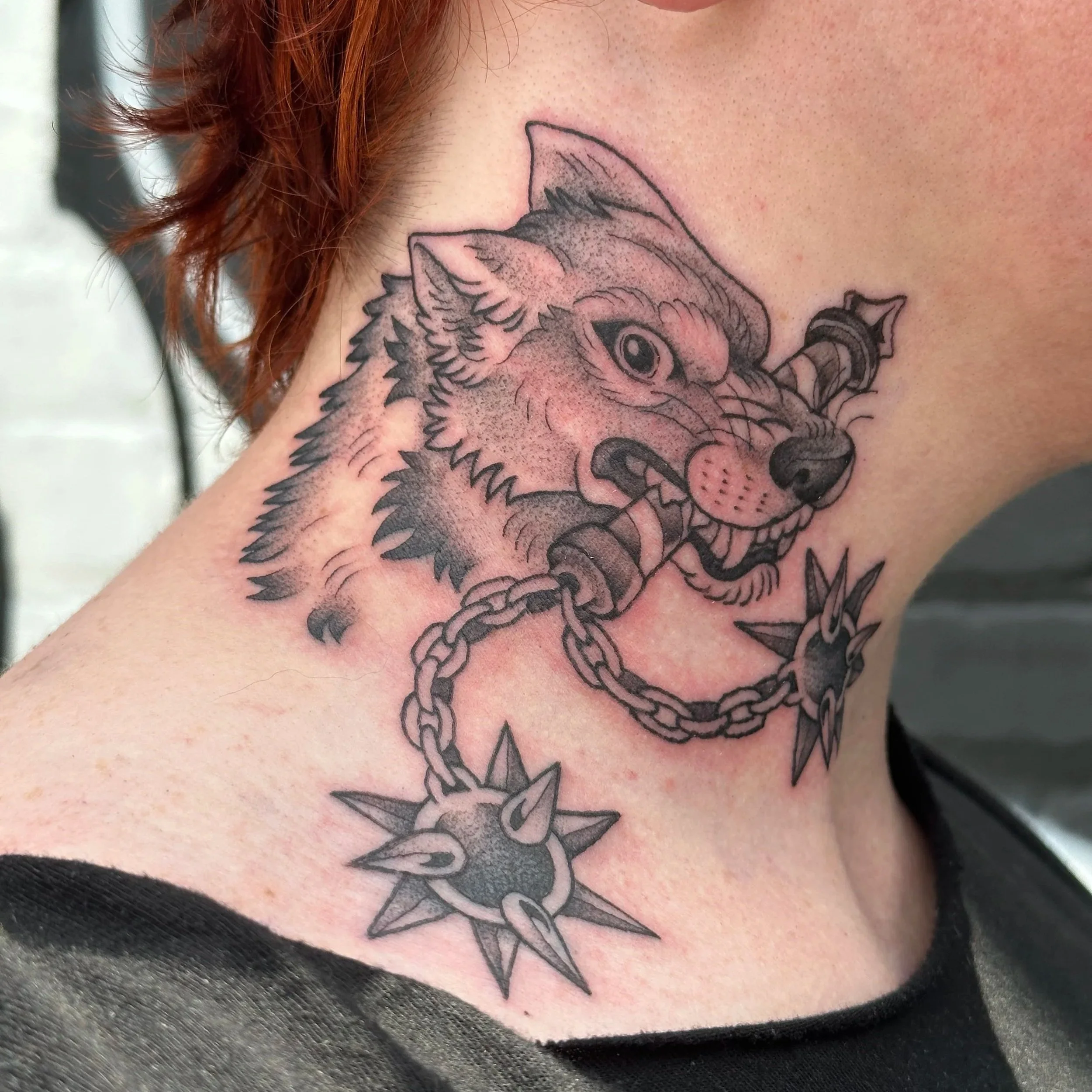 wolf with double-flail on a throat (flash, fresh)