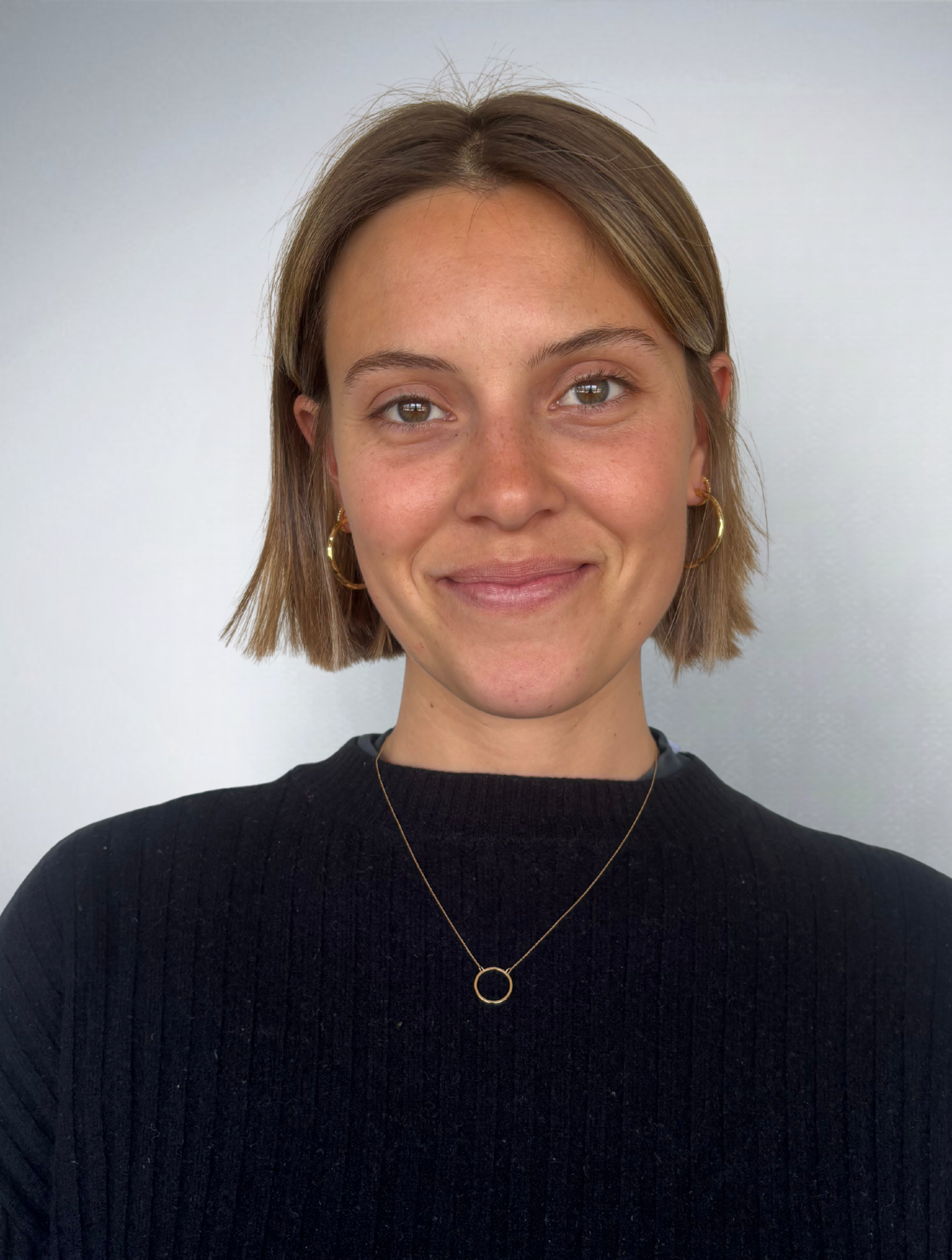 Angelique Roth