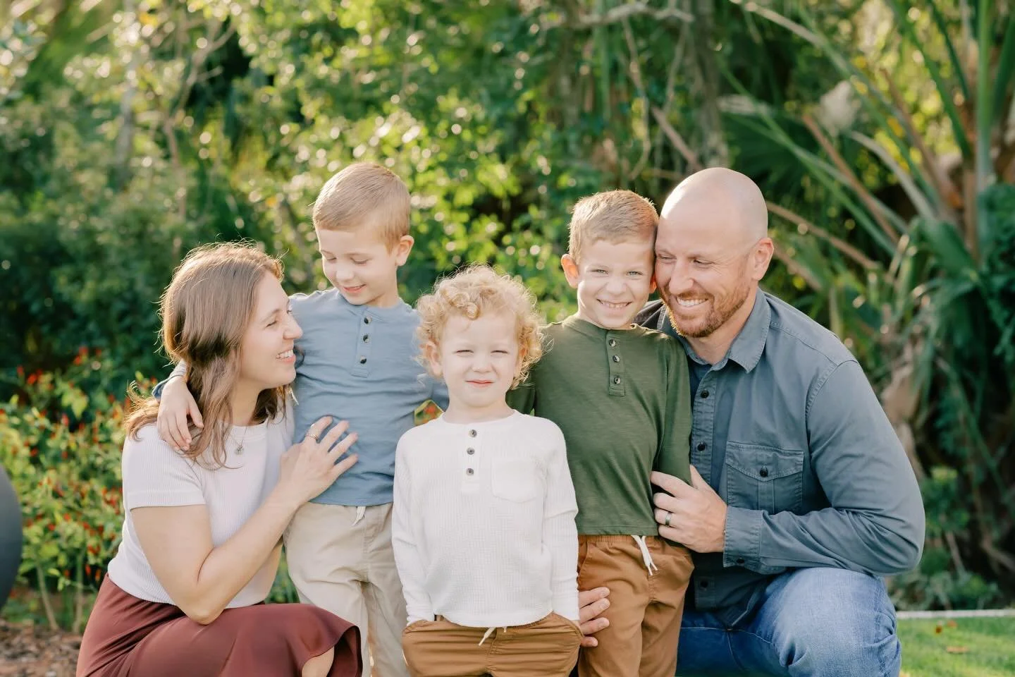 Merry Christmas from my wild crew to you. 🤍