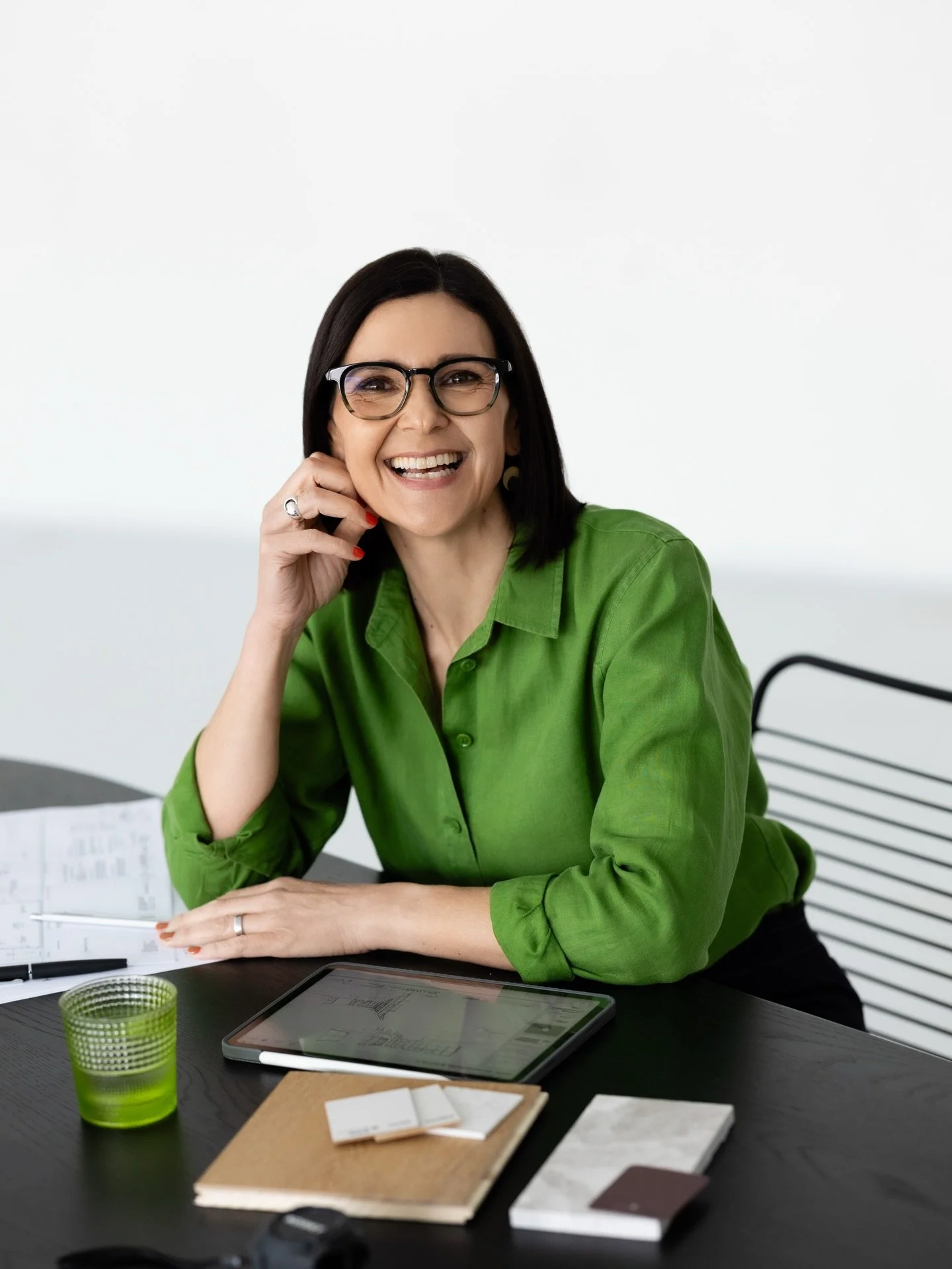 Wondering whether we&rsquo;re the right fit for your renovation or new home?
We begin with a complimentary Zoom consultation, giving you the opportunity to meet me, talk through your ideas, and see whether our approach feels right for you and your p