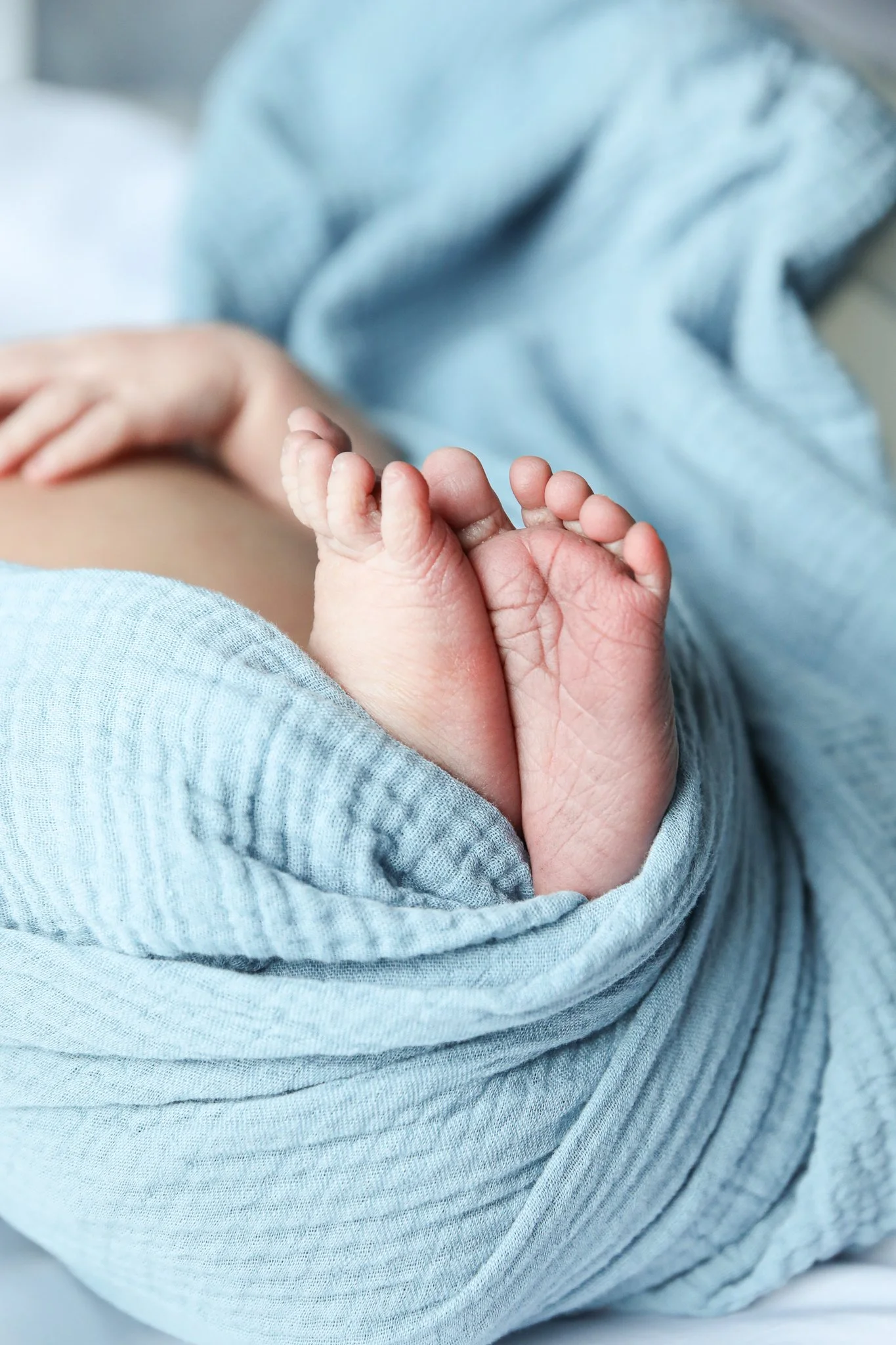 Baby Toes Chicago Newborn Photographer