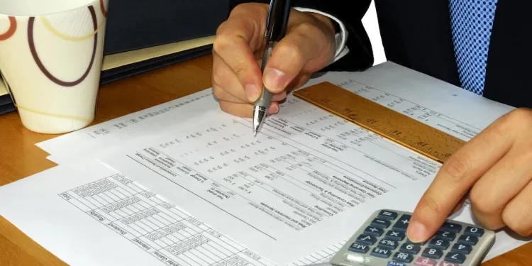 Why Mid-Market Companies Wait Too Long to Hire a CFO (and What It Costs Them)