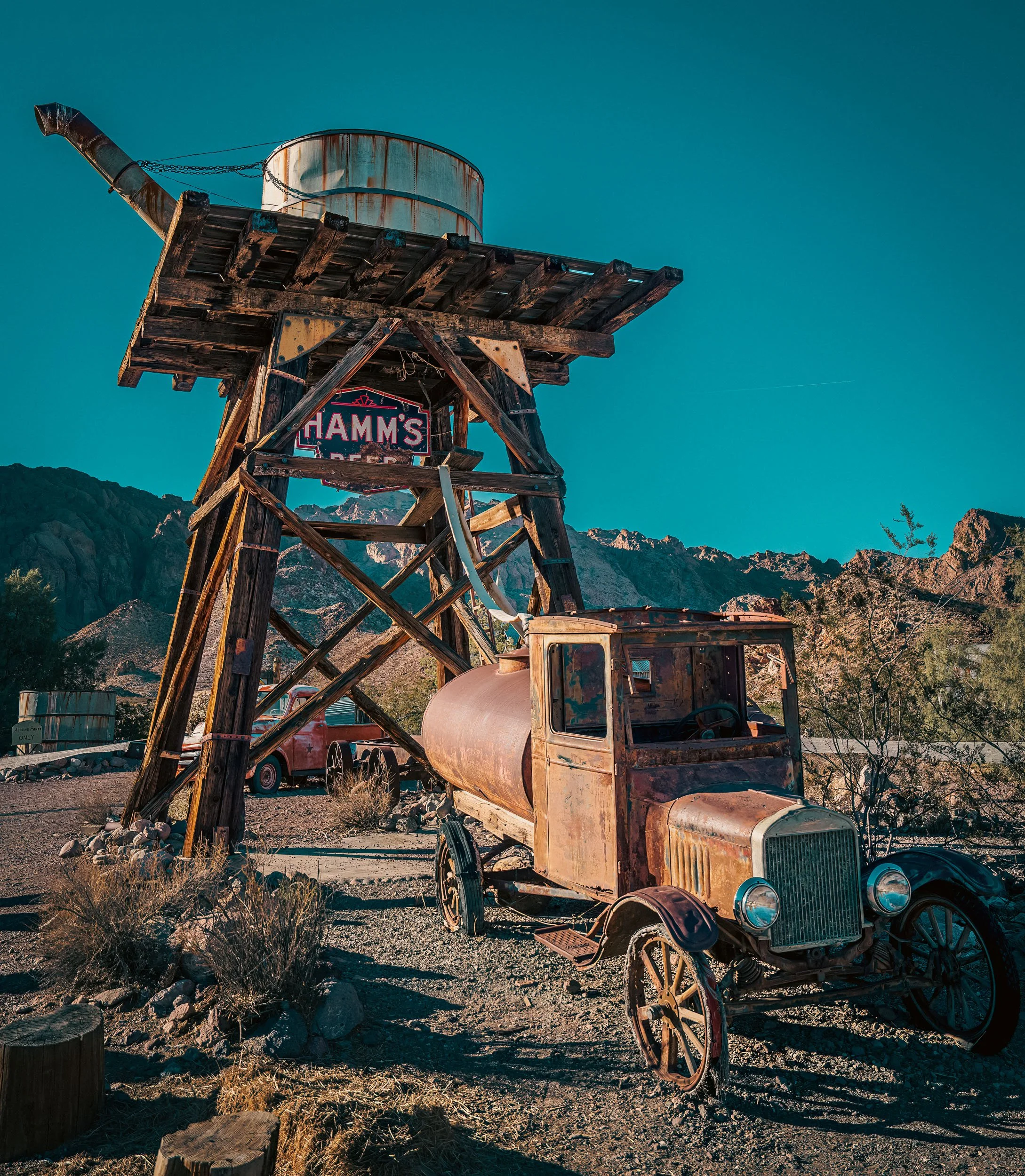 Ghost Town Water Tank Truck Grain 4.jpg