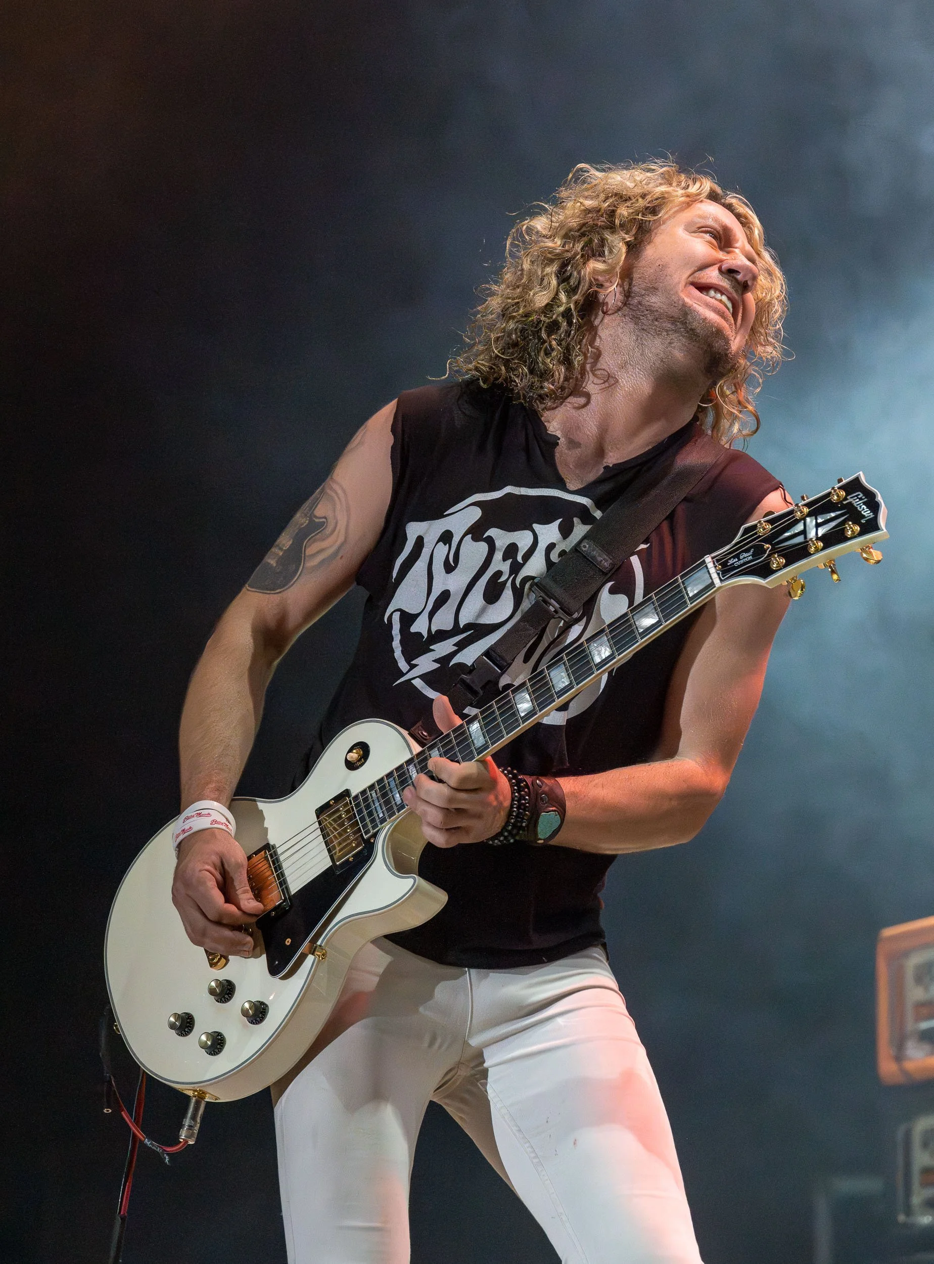 Josh Kennedy, guitarist of The Black Moods, performing live at Spotlight 29 Casino in Coachella, CA — concert photography by Carlos Novais