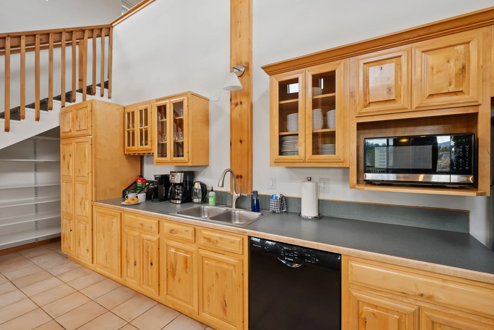 Photo of the kitchen with from the dining area side