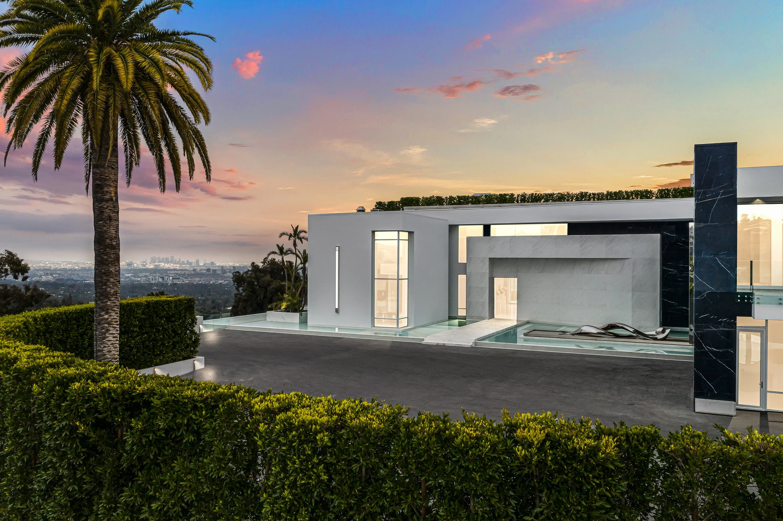 Luxury Architectural Photography | Joe Bryant Photographer | The One | Aaron Kirman 
