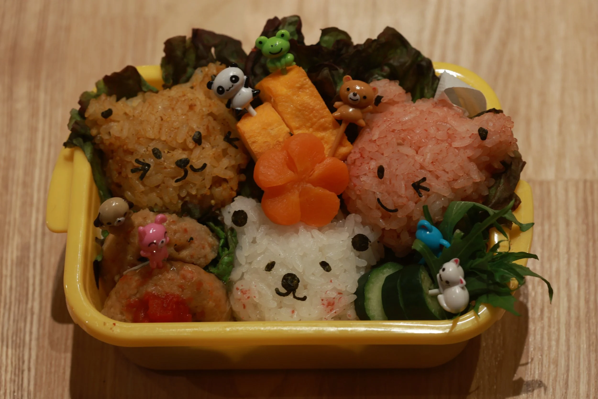 キャラクター弁当.JPG
