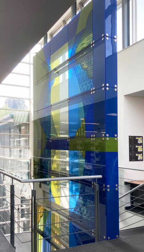 Large-scale architectural glass