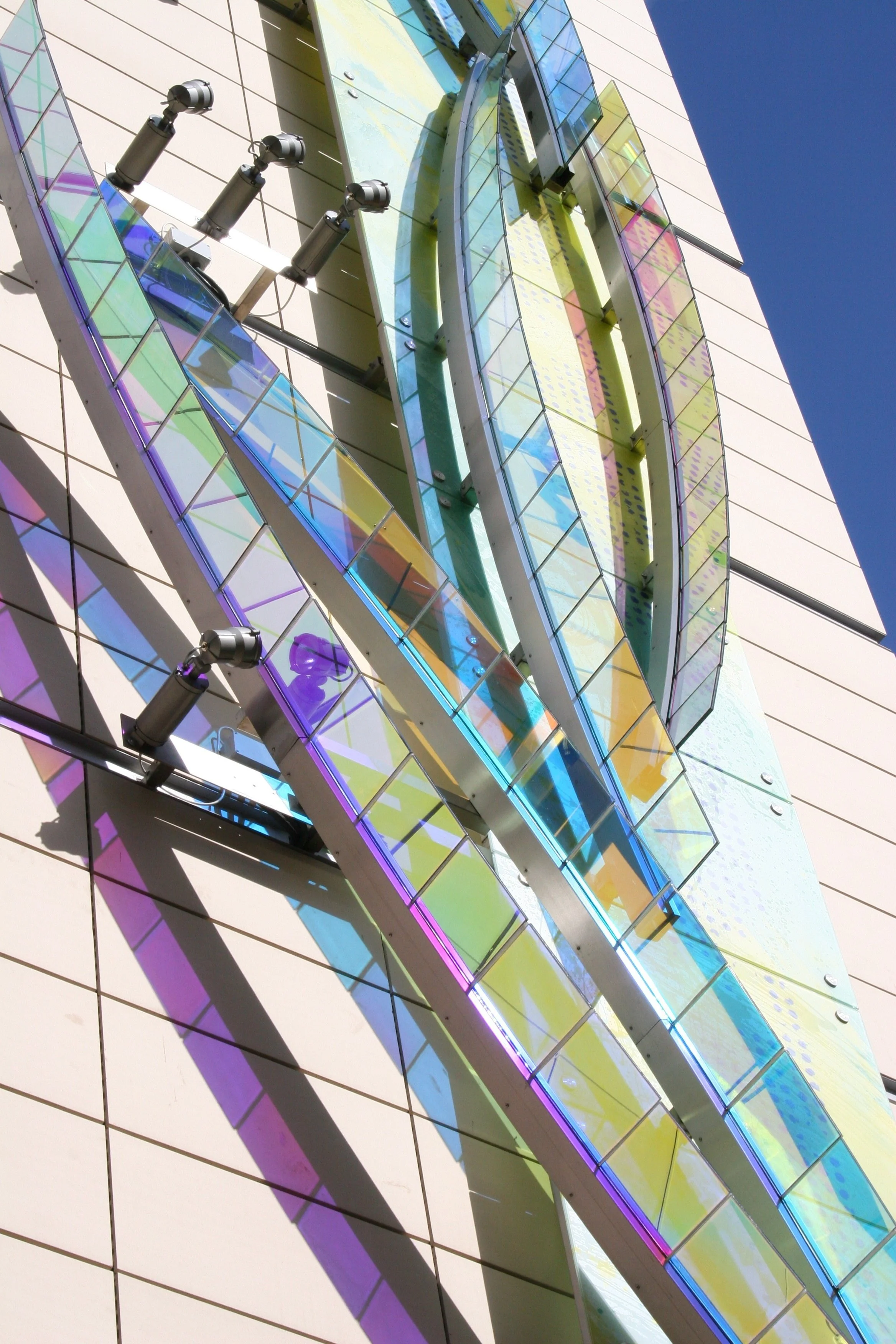 Content Design Animation No file chosen 147.jpg Image  Replace  Edit  Link  Attach Link Alternate Filename Dichroic glass fins on a public building