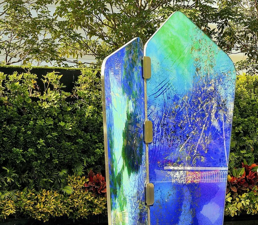 Digital printing on glass