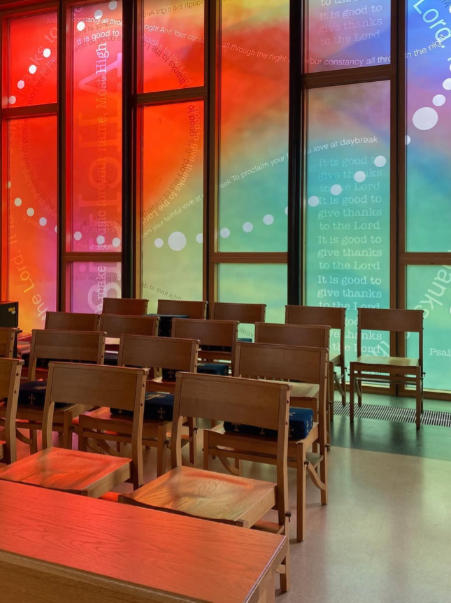 Cross Way Church, Seaford digitally printed church windows designed by Martin Donlin