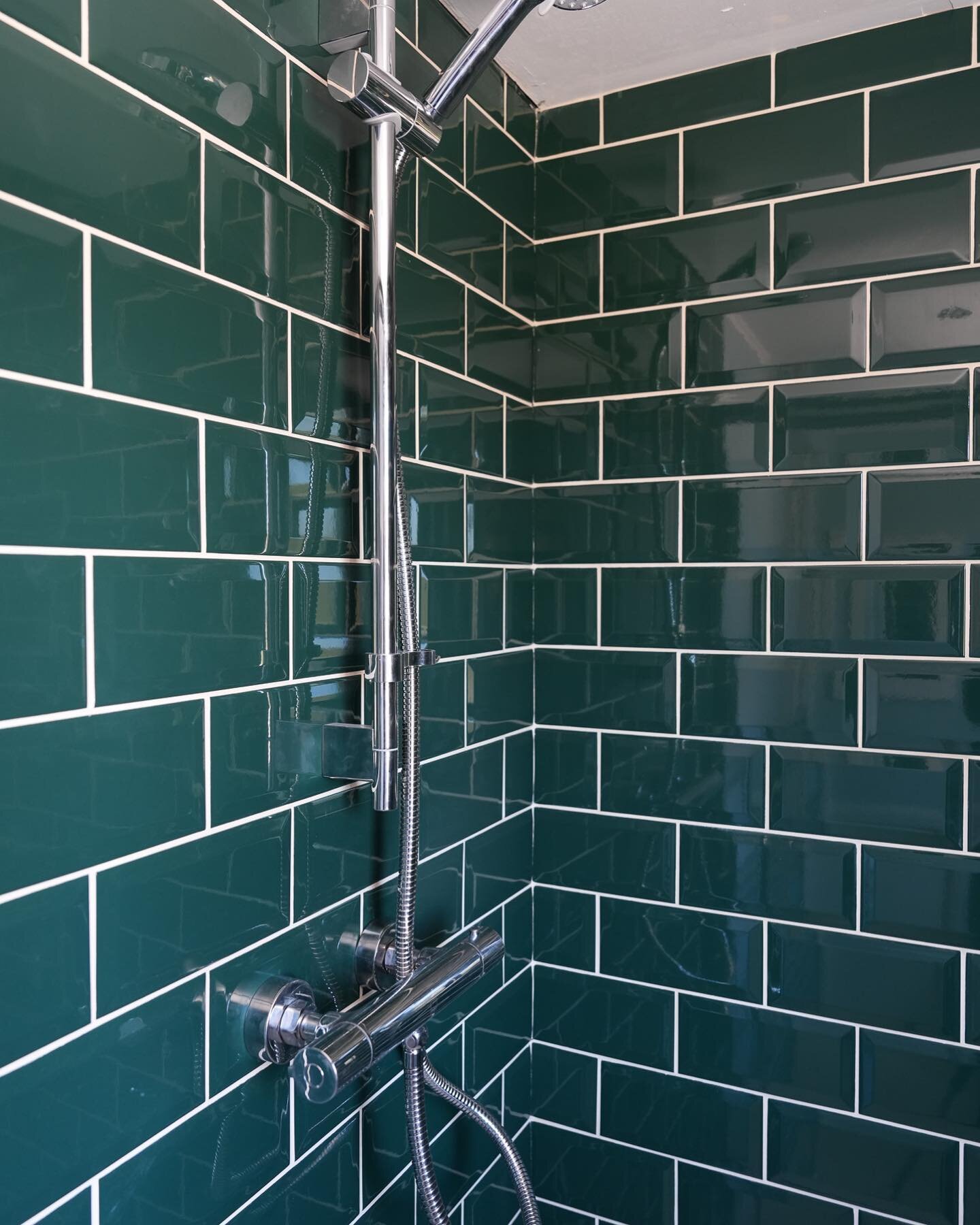 New bathroom cubicle. 

Client previously has panelling in their cubicle which was leaking and causing water damage. 

Cubicle panelling removed and replaced with this striking tiling and shower tray. 

Client didn&rsquo;t opt to have the whole bathr