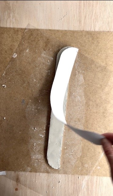 paper-mache-trousers-hanger-tutorial.jpg