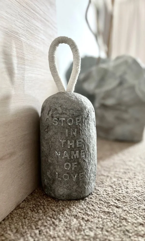 Crafting a Stylish DIY Concrete-Look Doorstop: Step-by-Step Guide ...