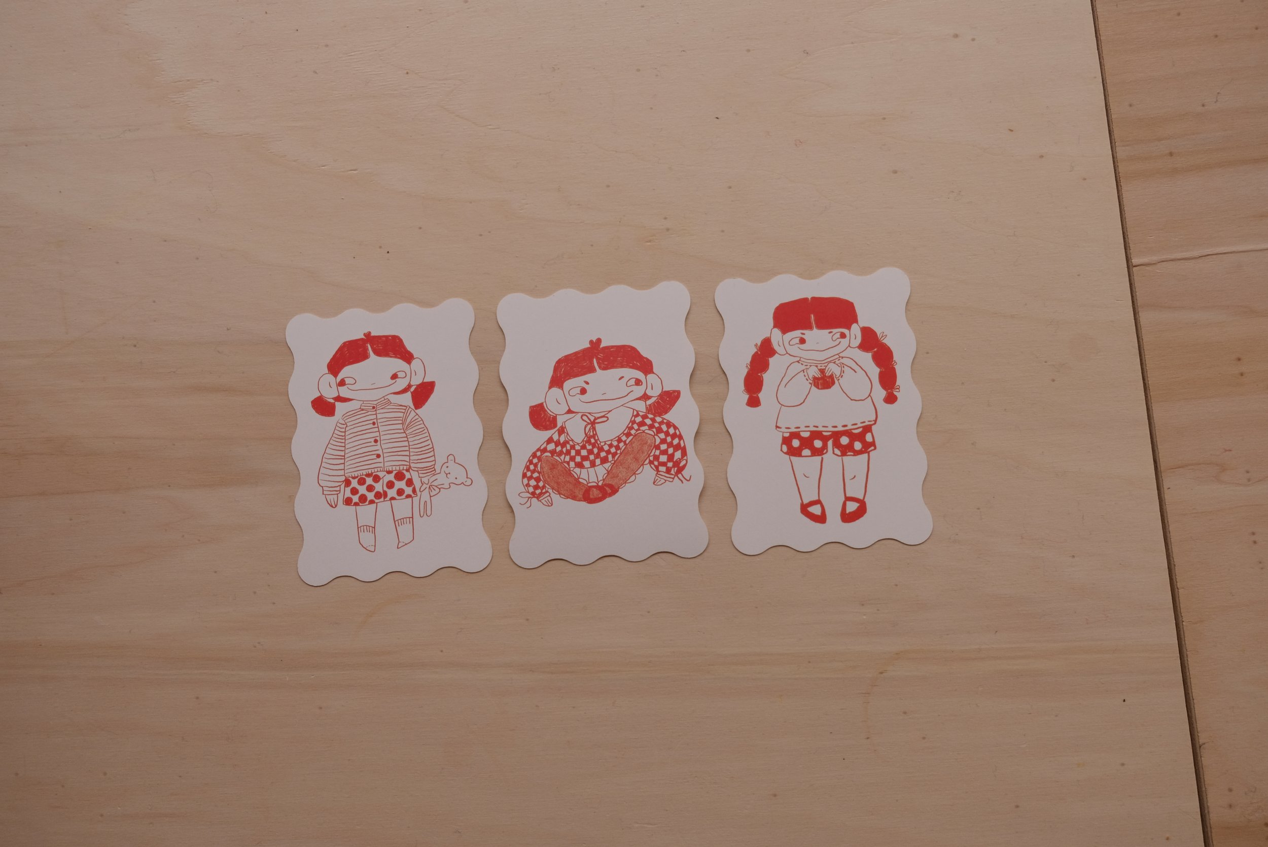 Gudrun_Card_A6_set_of_3_wave 3.jpg
