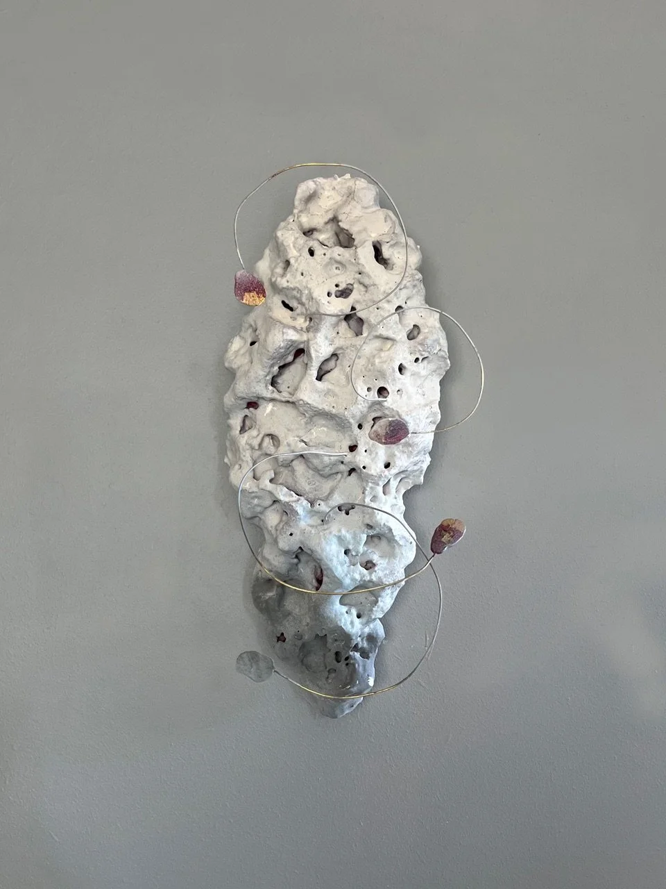 ‘Claire de lune (Debussy)’
gemengde techniek op foam en diverse metalen
40 cm hoog