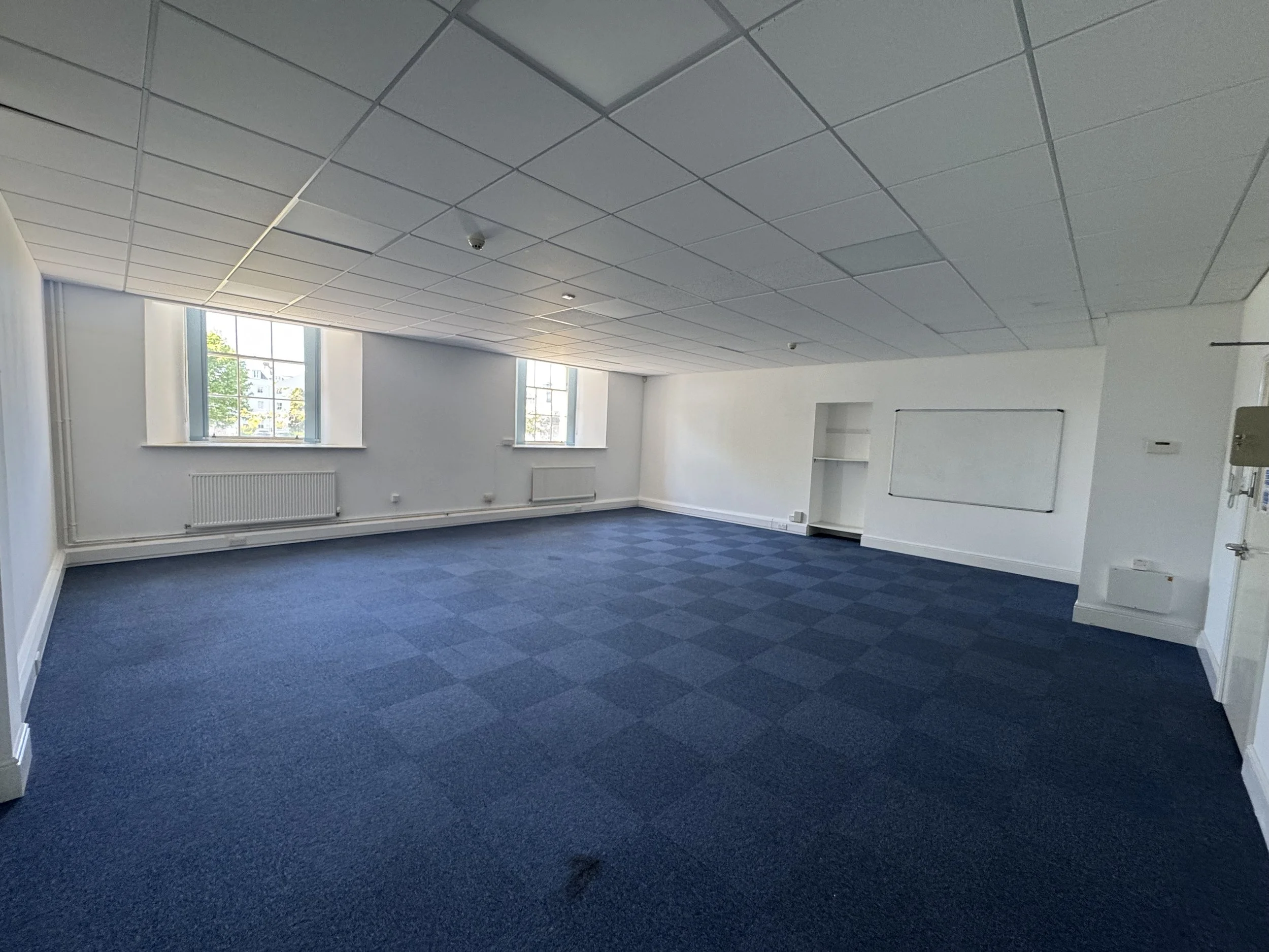 Office 10, Creykes Court 