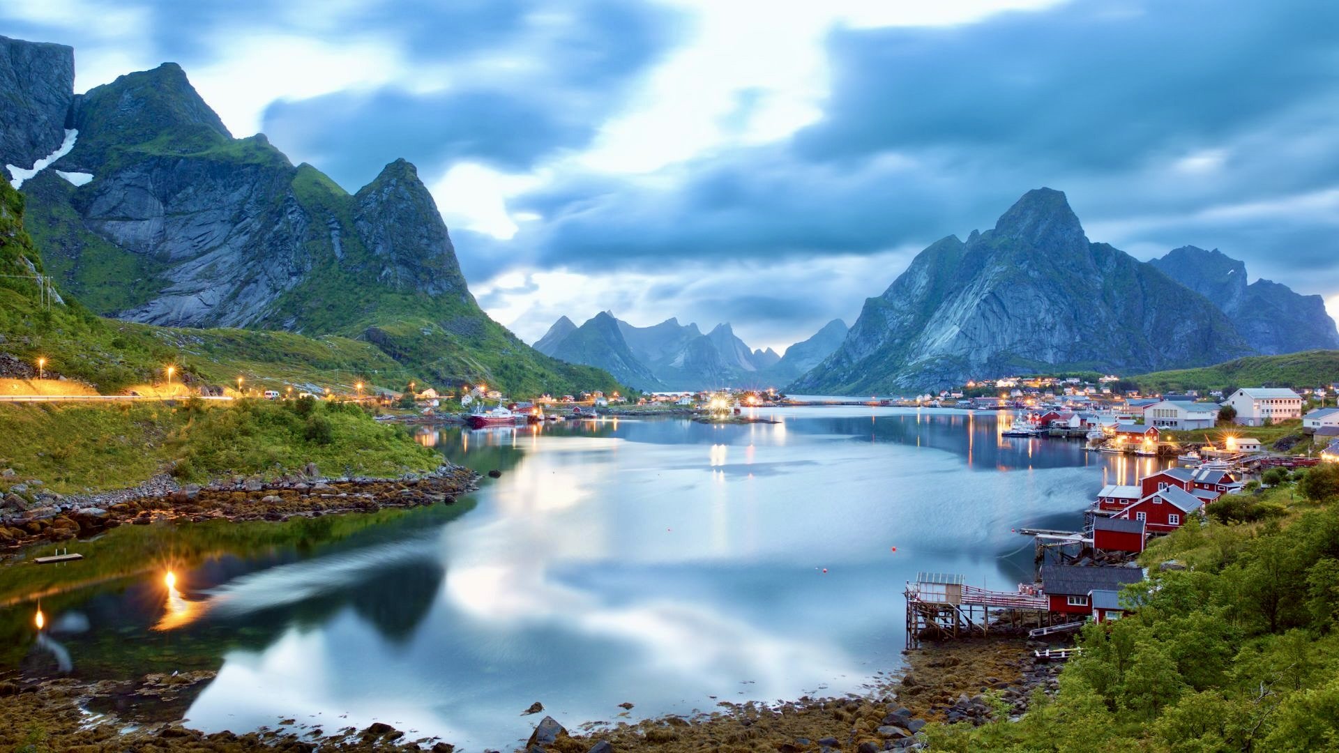LAST TRIP AVAILABLE FOR 2024- island hopping in Lofoten