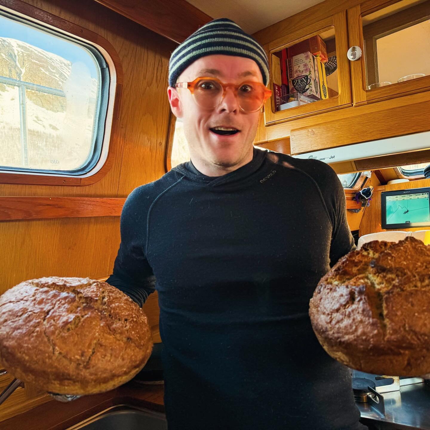 🫶 Every day is different, and every week brings change, which we cherish immensely. However, one thing remains constant&mdash;the delicious Captain&rsquo;s Bread 🤤, which has been gaining much appreciation from our guests 🥰 ( 🌟 If you have fond m