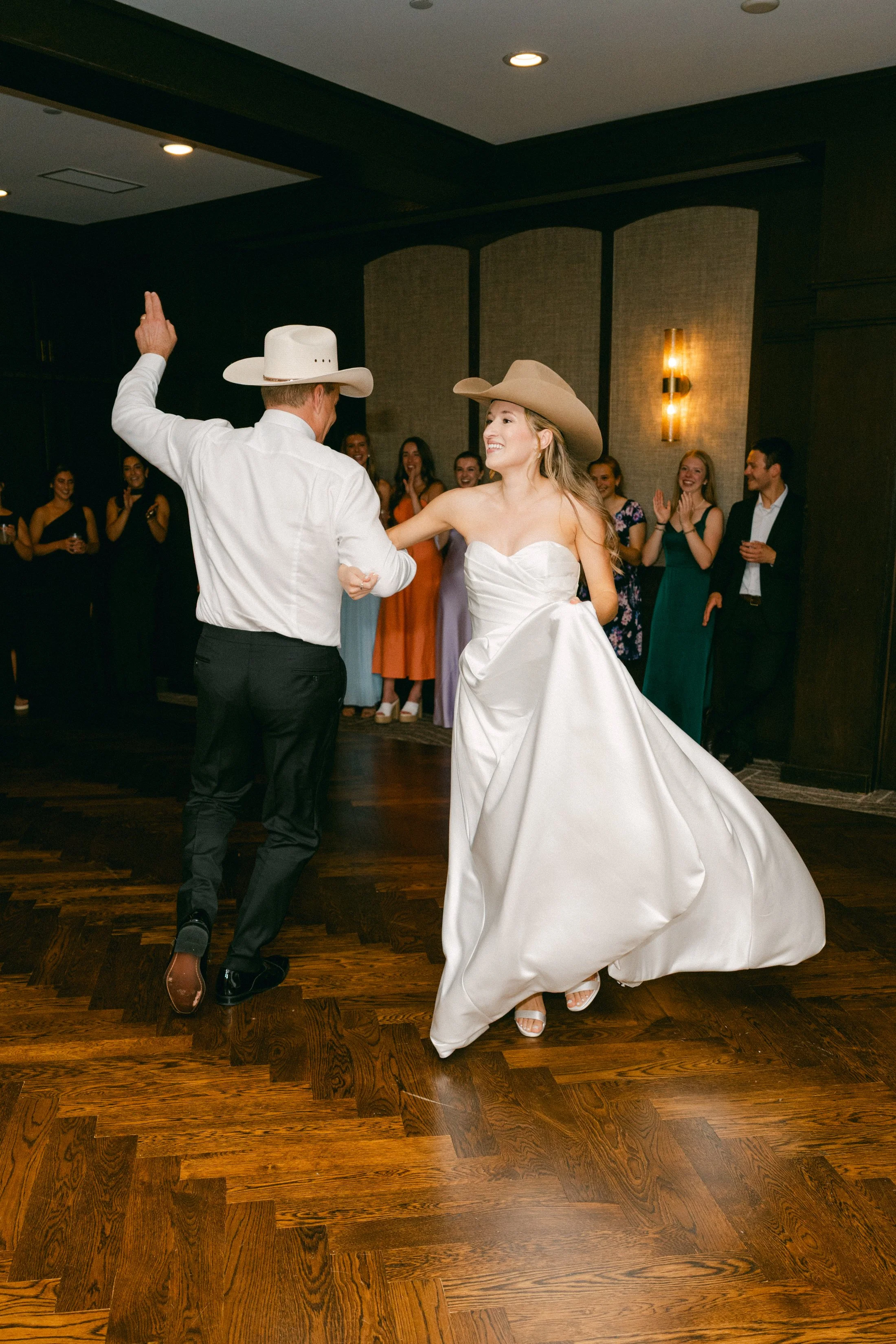 Taylor&Josh_Previews-0261.jpg