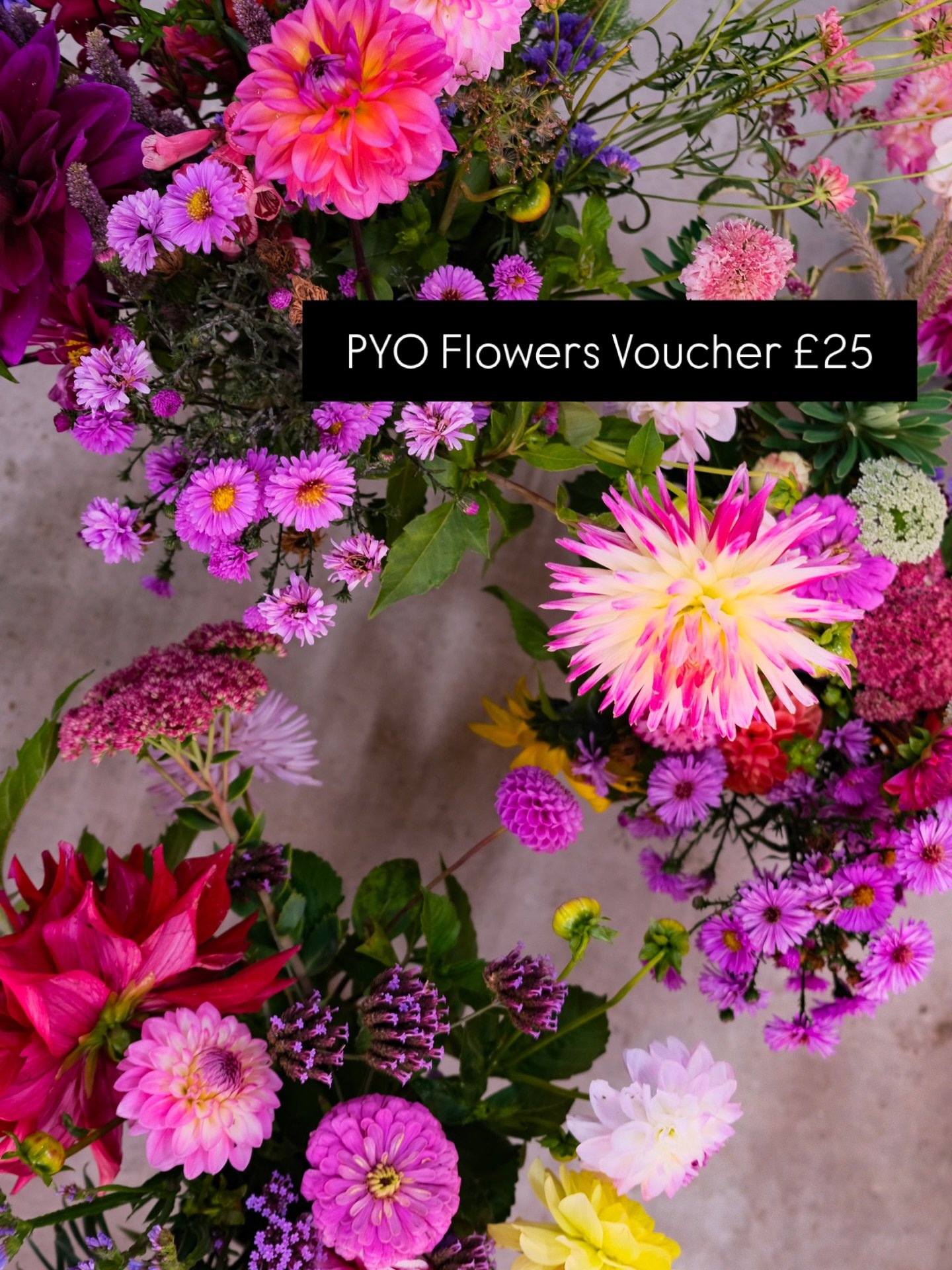 Mother&rsquo;s Day - we&rsquo;ve got you!

There&rsquo;s a whole range of options for you at the farm:

🌸 PYO FlowersGift Voucher. Available online. Mum can quite literally cut her own bouquet

🌸 Sip and Snip is back with @simpsonswine with differe