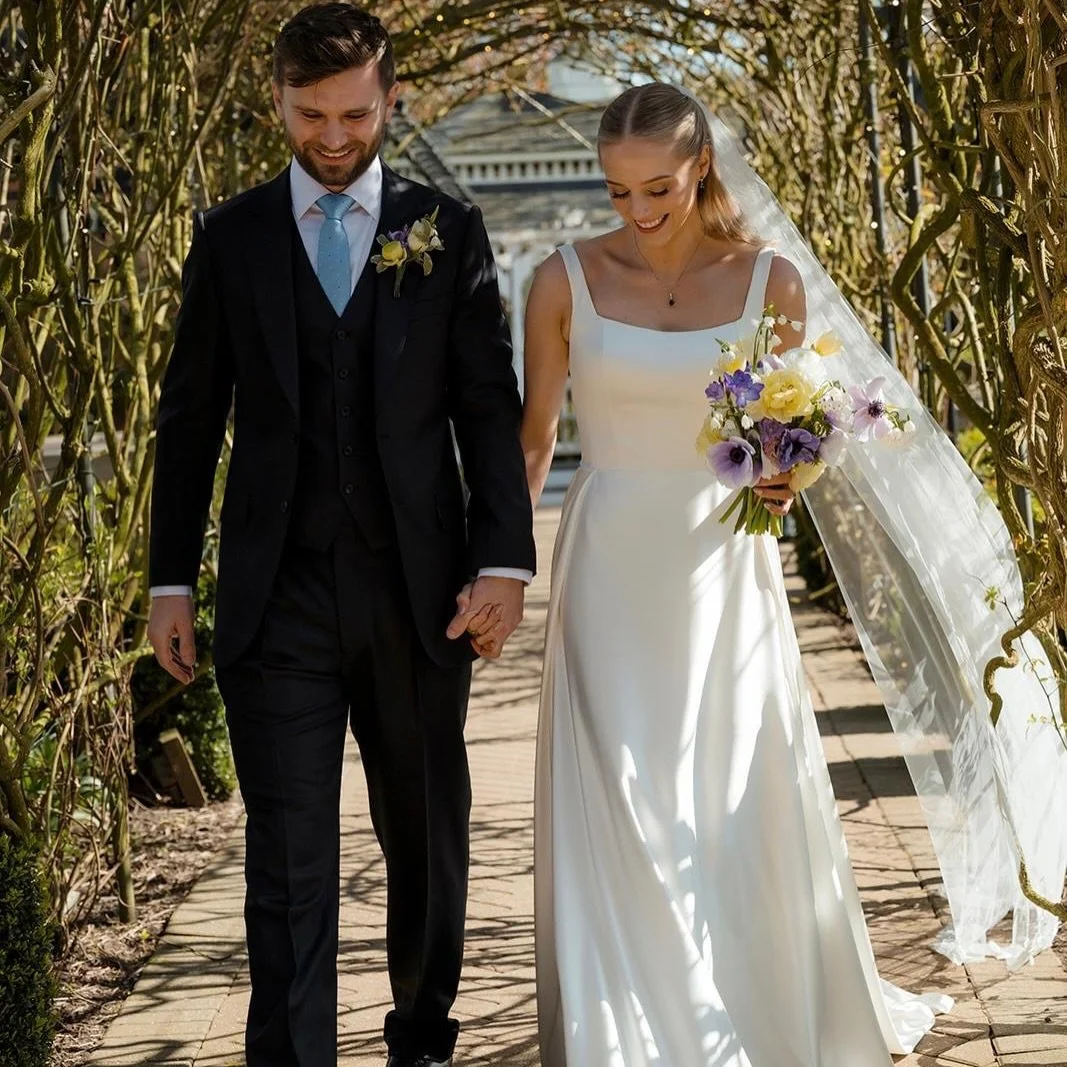Don&rsquo;t think we&rsquo;ll ever get tired of looking at these guys wedding pictures. 

Spring flowers are often a little more delicate than some of their cousins who turn up later in the year. But that doesn&rsquo;t make them any less beautiful.


