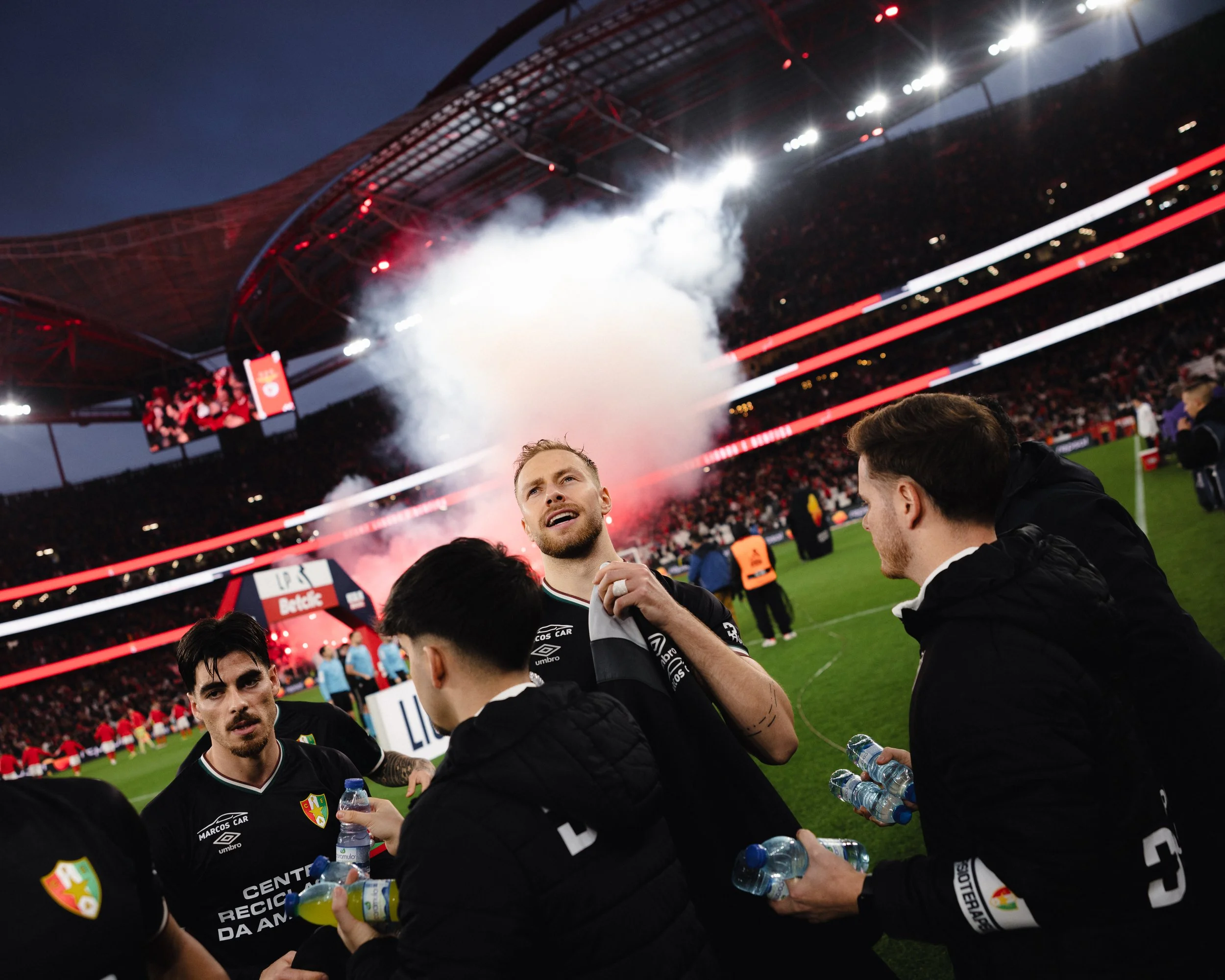 Jogo_Benfica_vs_Estrela_150_robertocorreia.jpg