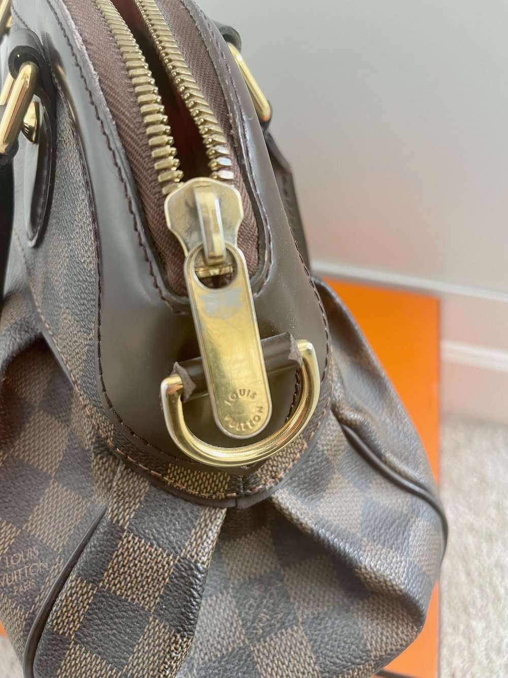 Louis Vuitton Damier Trevi PM shoulder bag