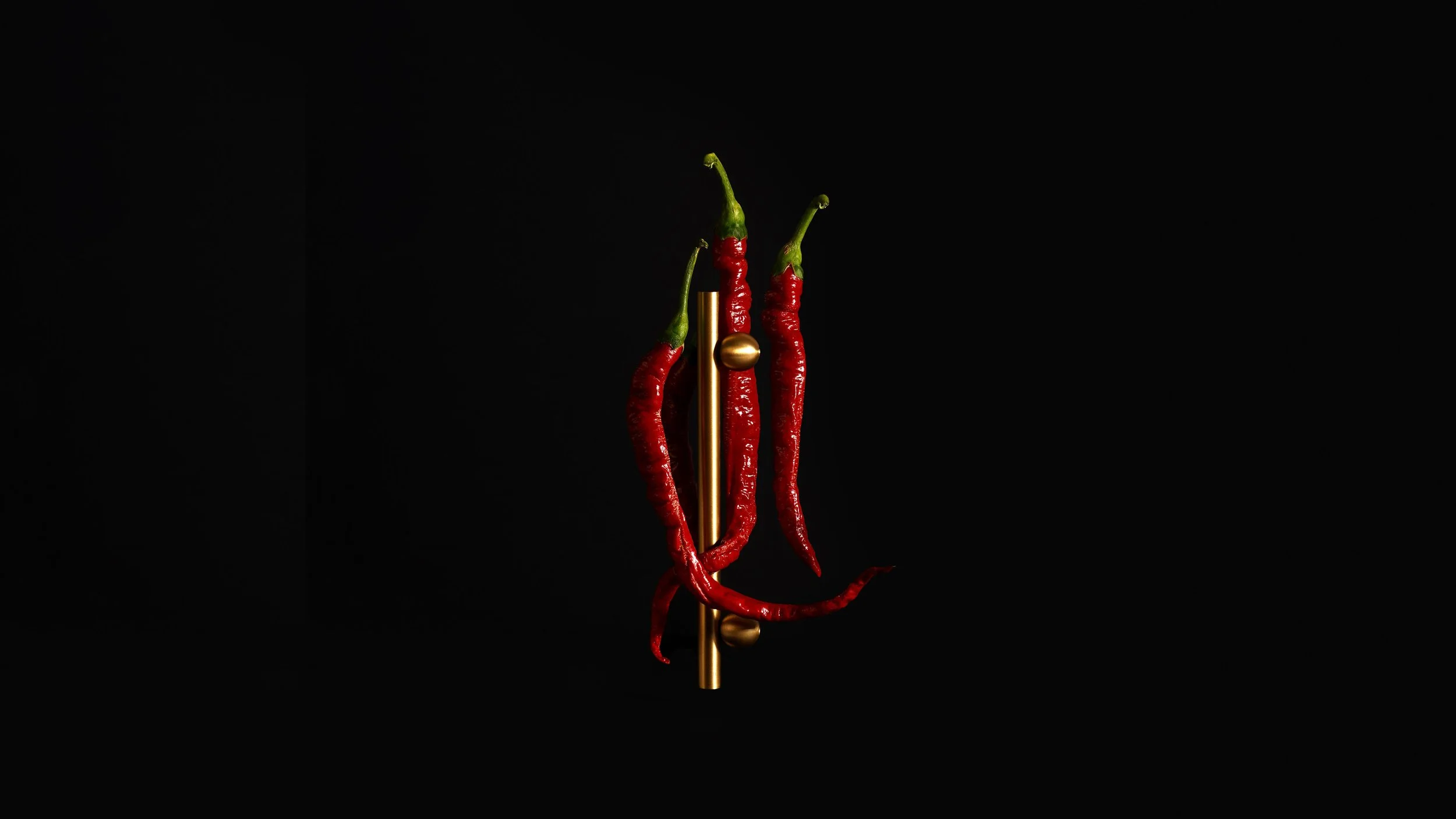 EROS-Brass-165mm_chillies_1.jpg
