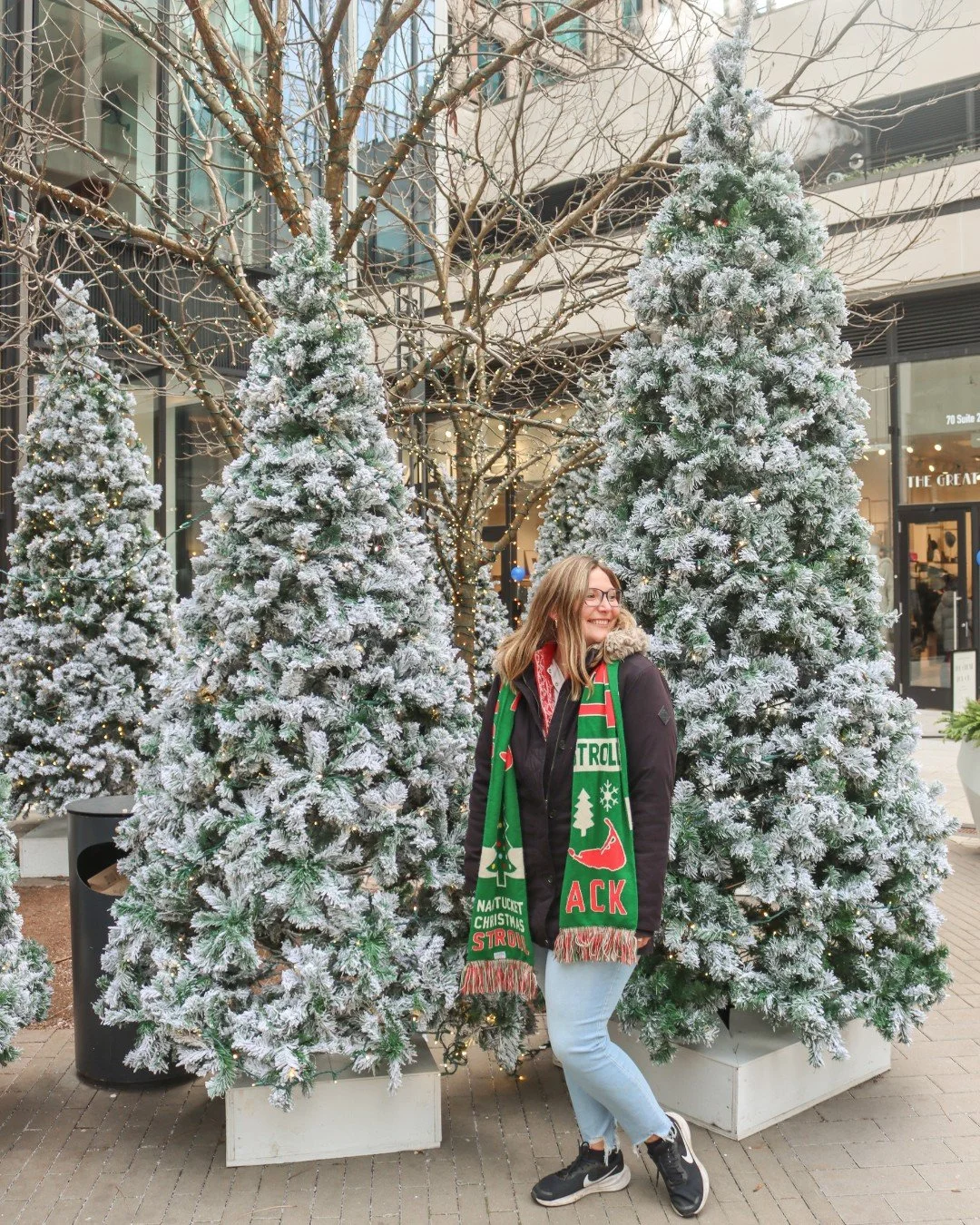 Happy first day of winter! 🤩❄️

While we love the summer sunshine, there's just something special about a New England winter. From sipping on our favorite cozy drinks to enjoying the snowfall, it's such a magical time of year. (And we love to captur