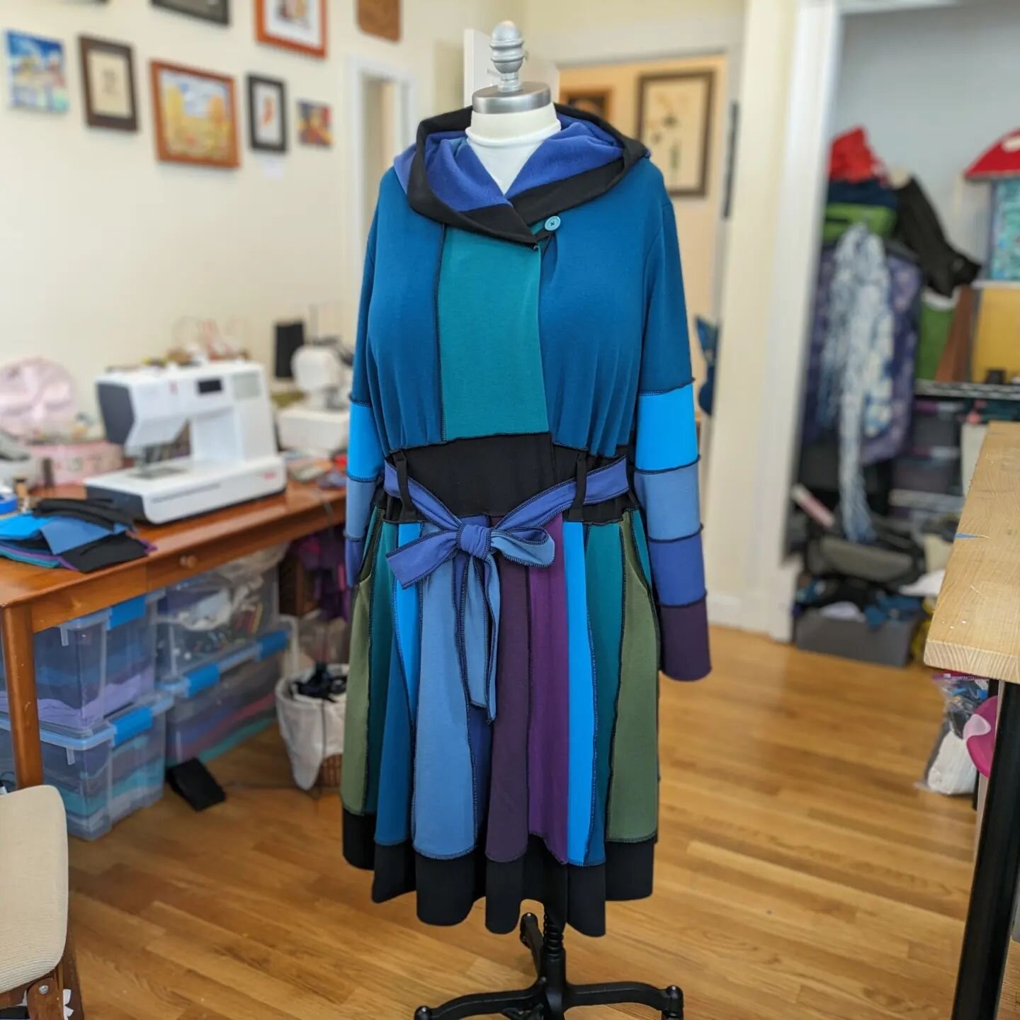 Custom sewing commission I finished last week. A colorful pixie hood sweater coat sewn from cozy bamboo fleece.